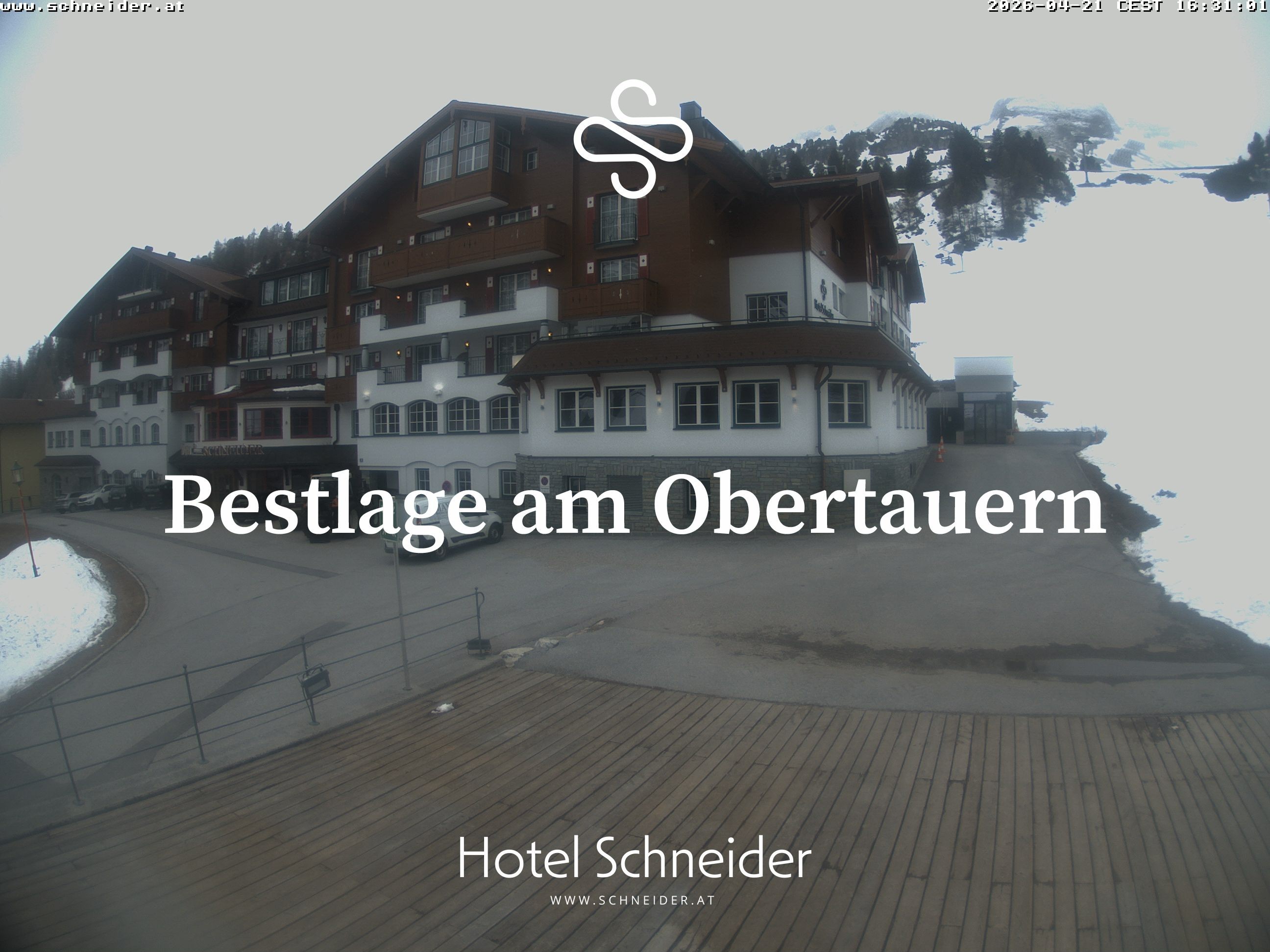 Archiv Foto Webcam Obertauern: Blick aufs Hotel Schneider