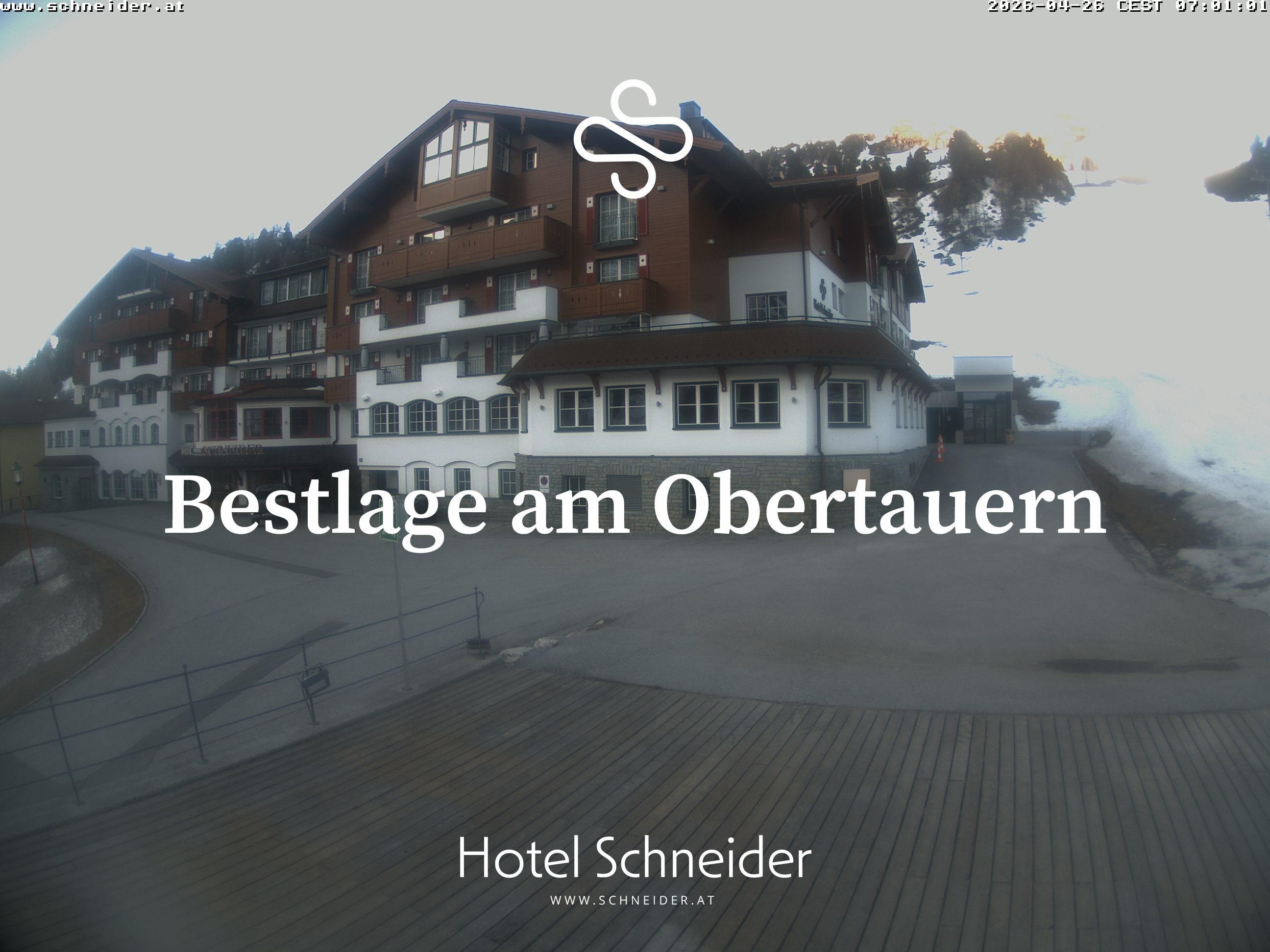 Archiv Foto Webcam Obertauern: Blick aufs Hotel Schneider