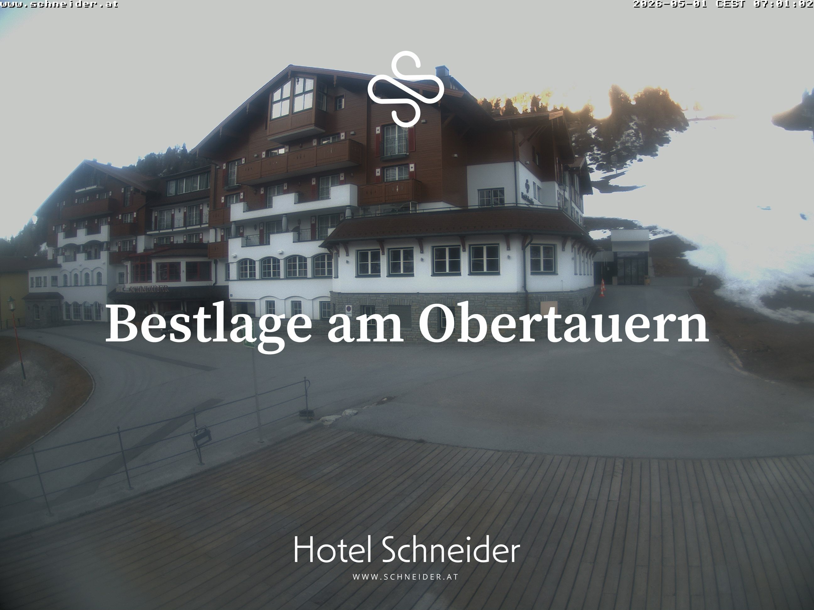Archiv Foto Webcam Obertauern: Blick aufs Hotel Schneider
