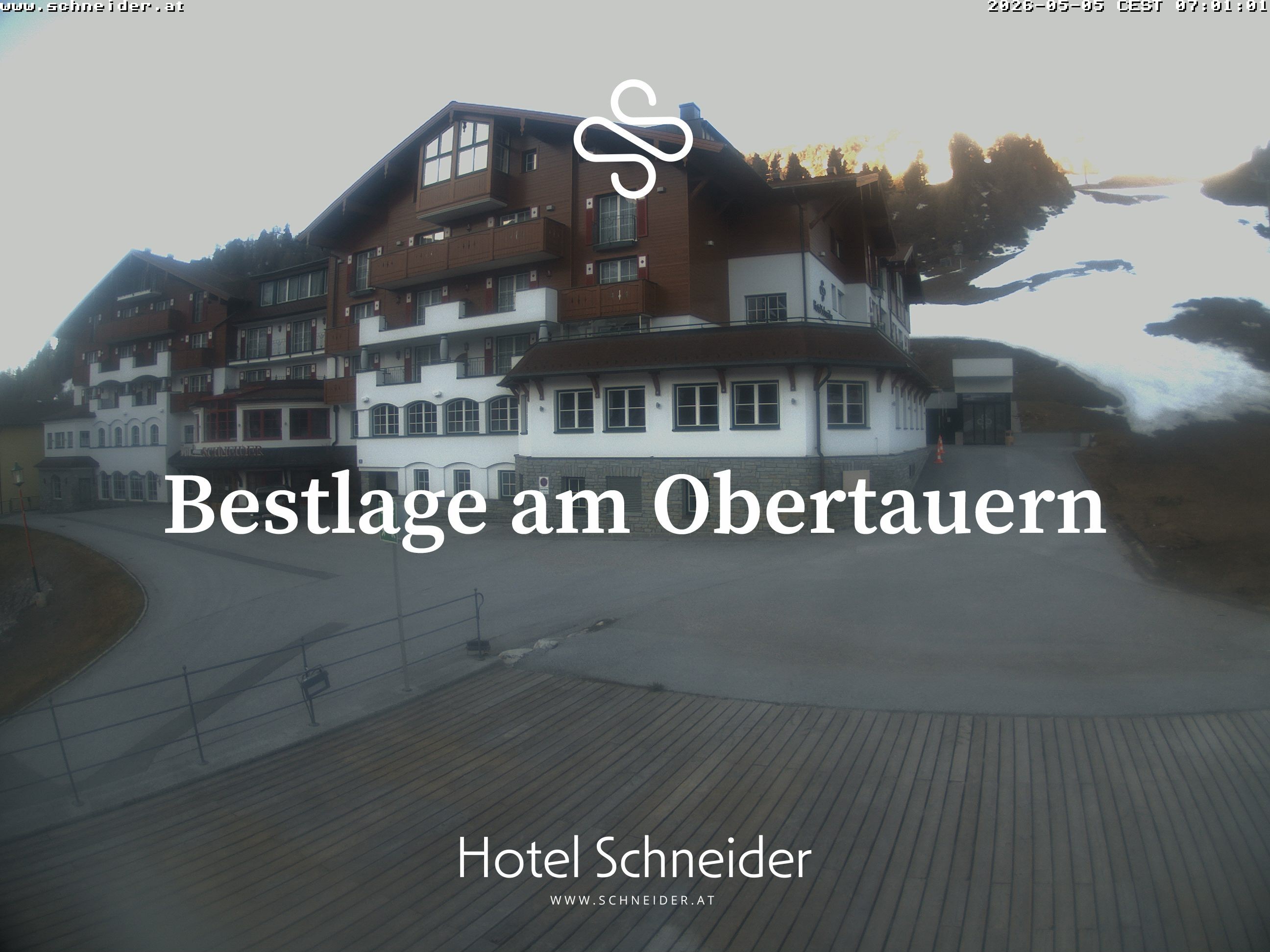 Archiv Foto Webcam Obertauern: Blick aufs Hotel Schneider