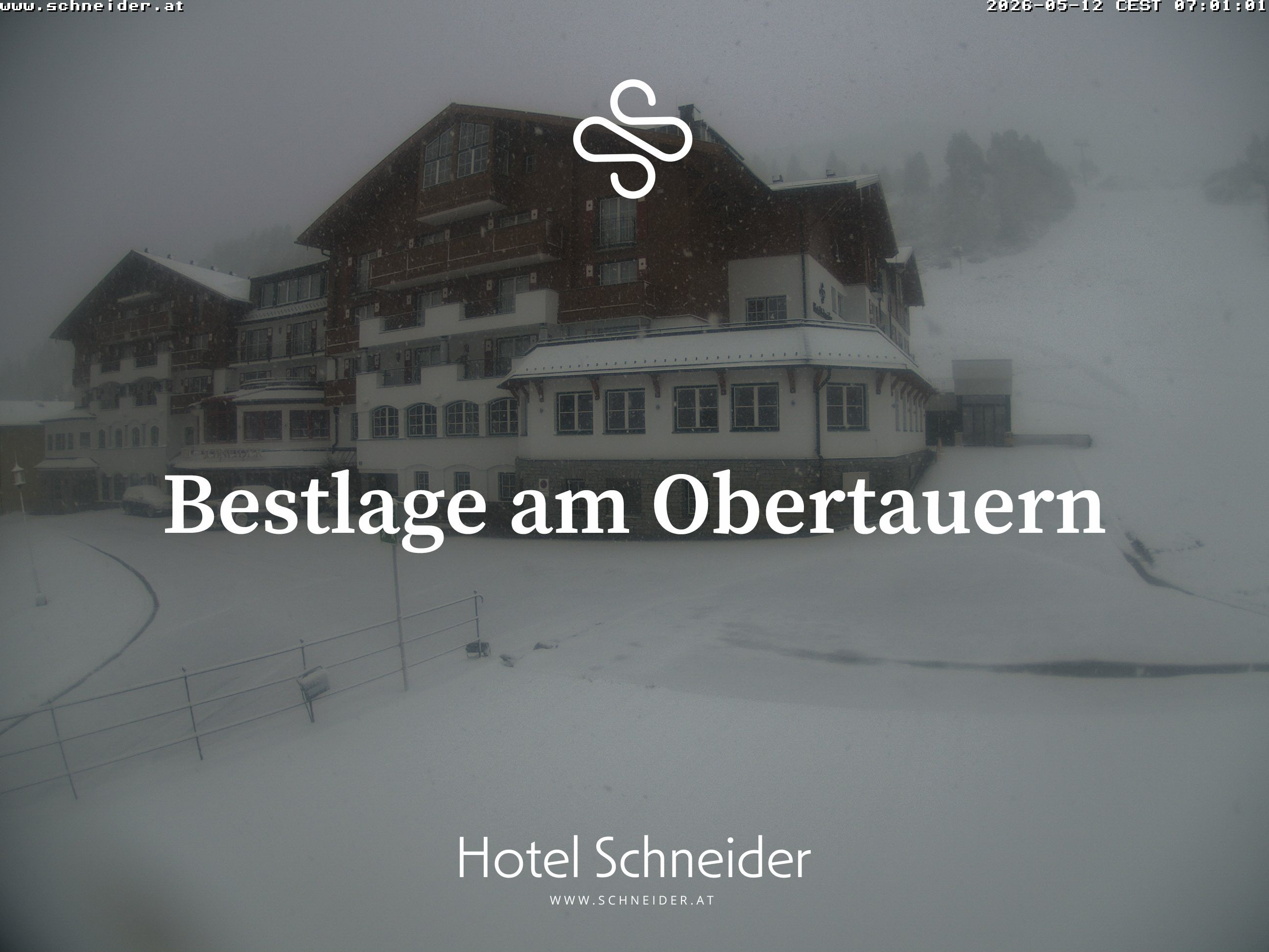 Archiv Foto Webcam Obertauern: Blick aufs Hotel Schneider
