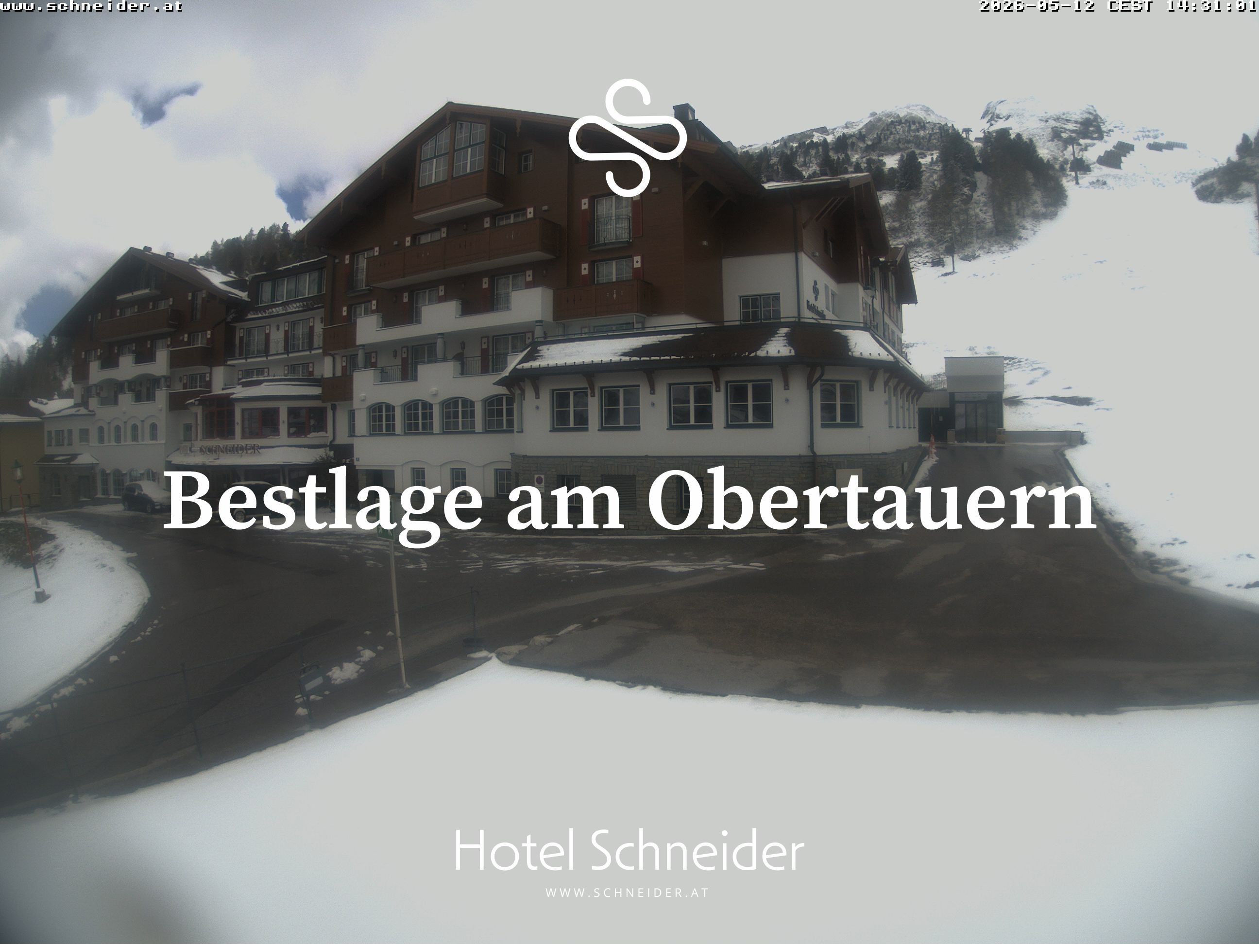 Archiv Foto Webcam Obertauern: Blick aufs Hotel Schneider