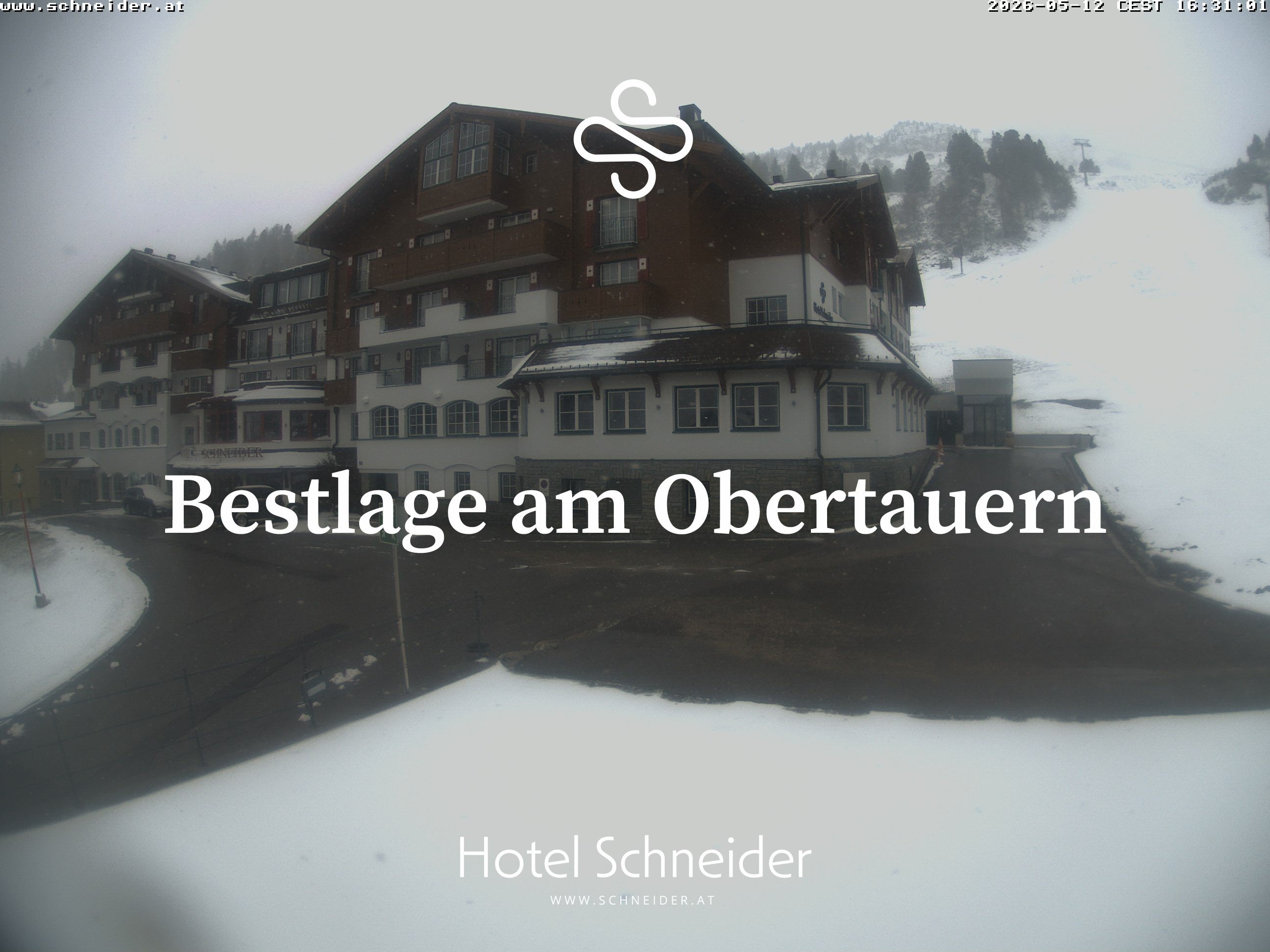 Archiv Foto Webcam Obertauern: Blick aufs Hotel Schneider