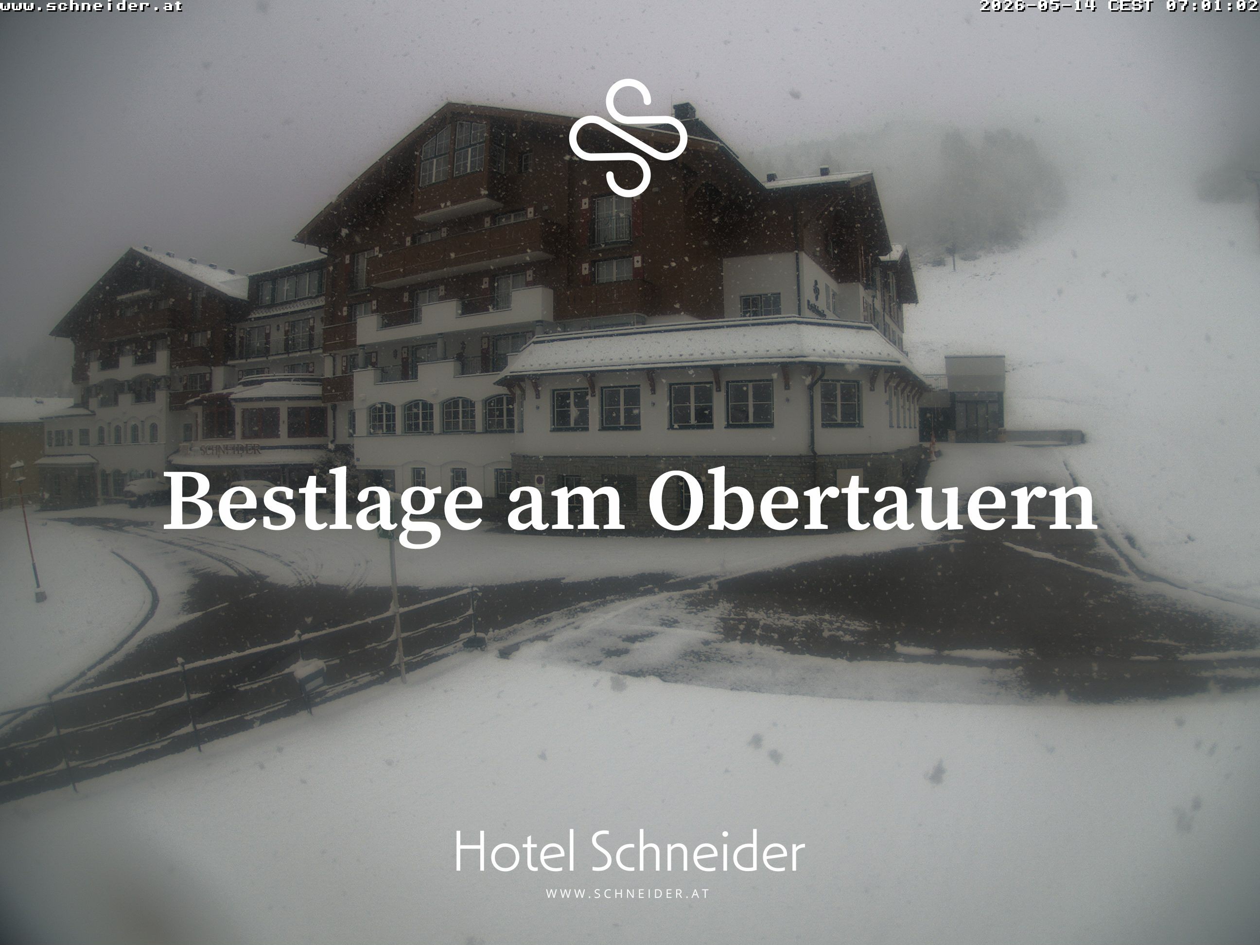 Archiv Foto Webcam Obertauern: Blick aufs Hotel Schneider