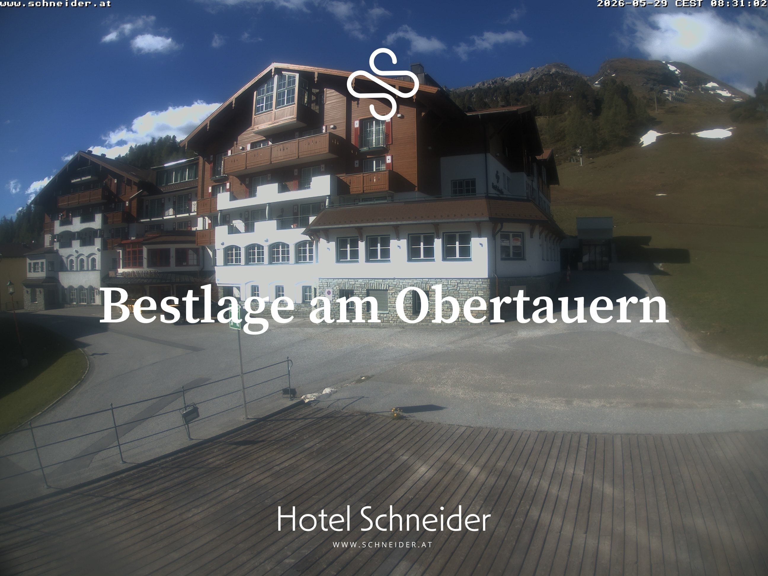 Archiv Foto Webcam Obertauern: Blick aufs Hotel Schneider