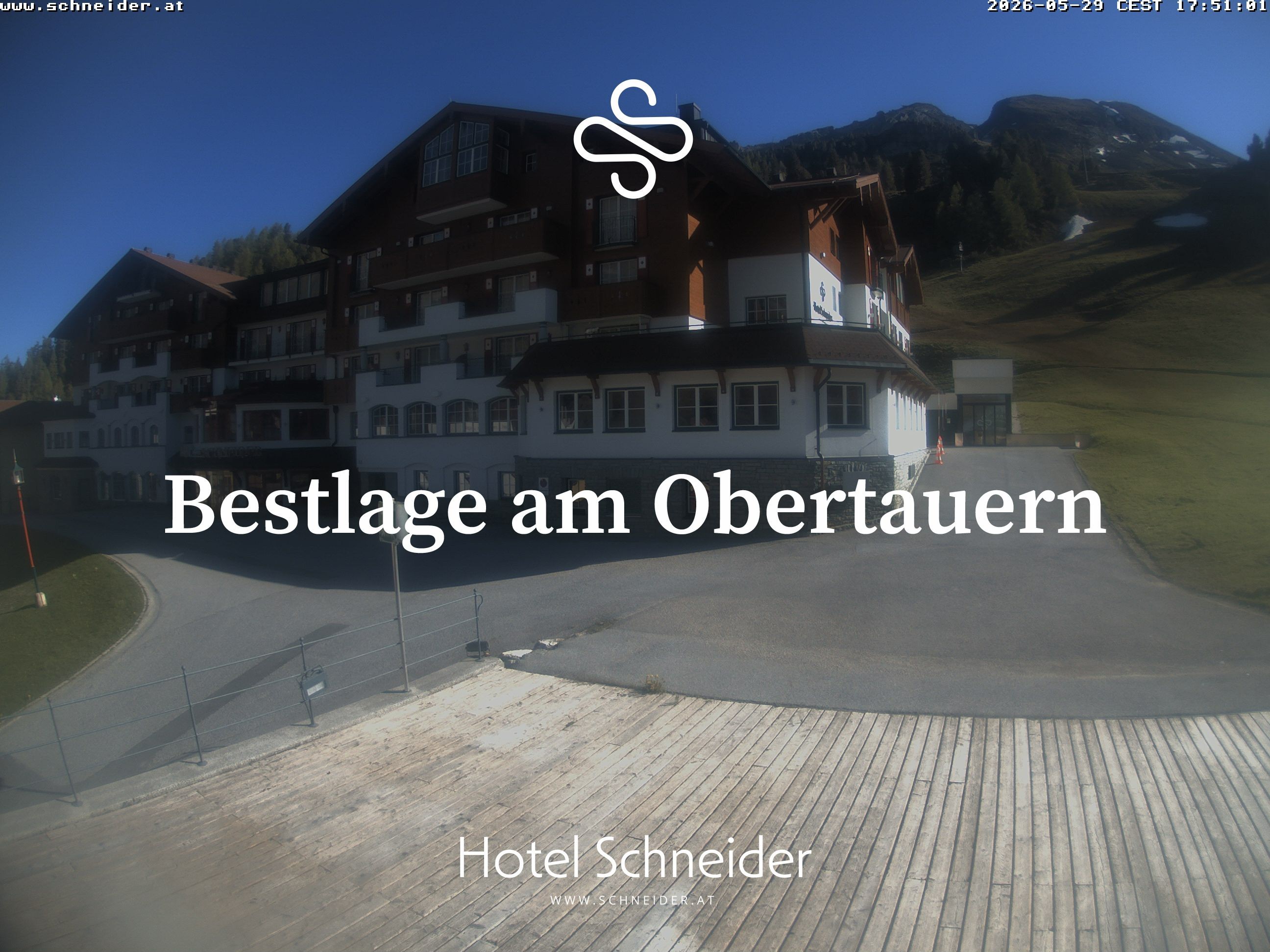 Archiv Foto Webcam Obertauern: Blick aufs Hotel Schneider