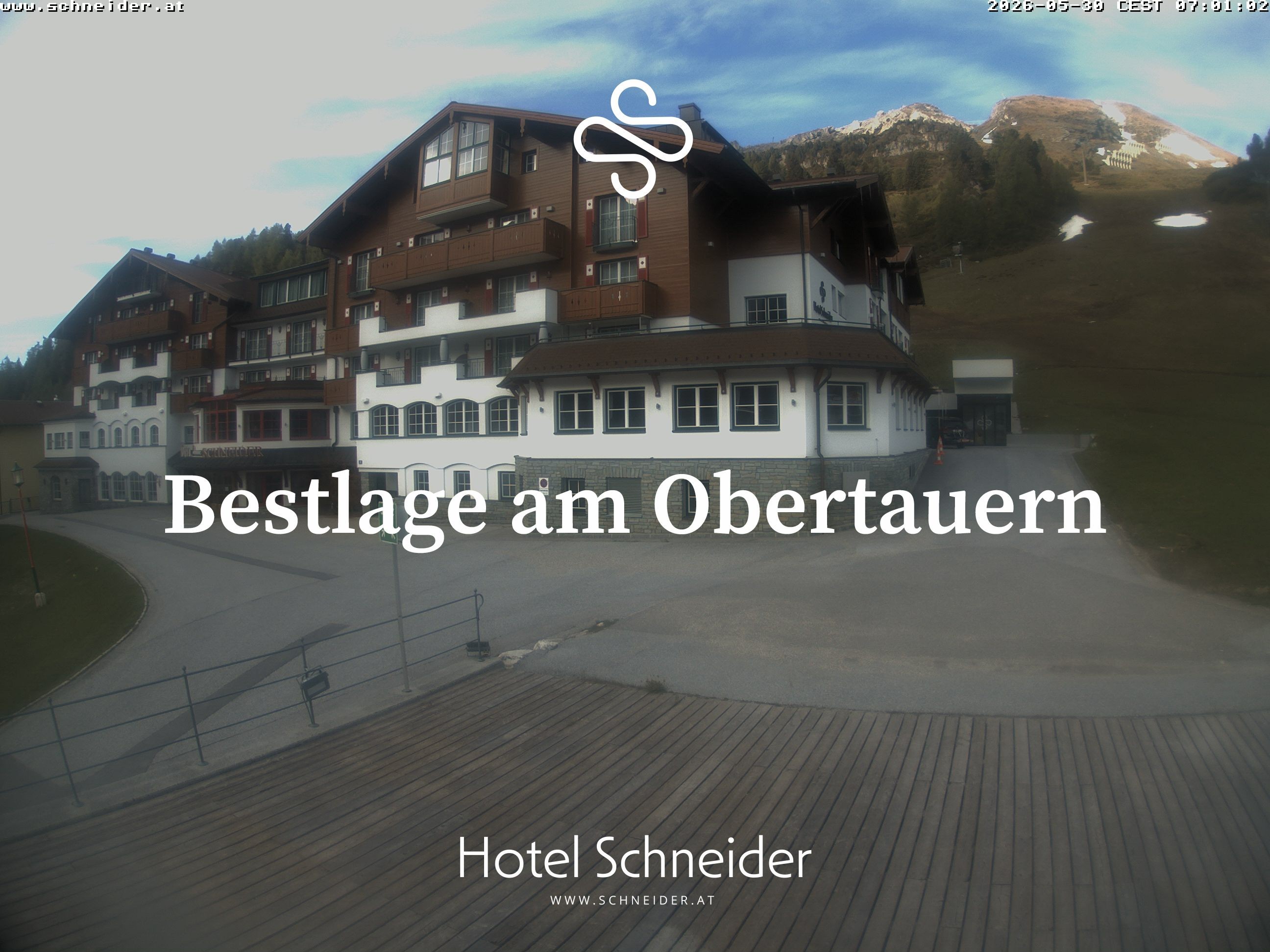 Archiv Foto Webcam Obertauern: Blick aufs Hotel Schneider