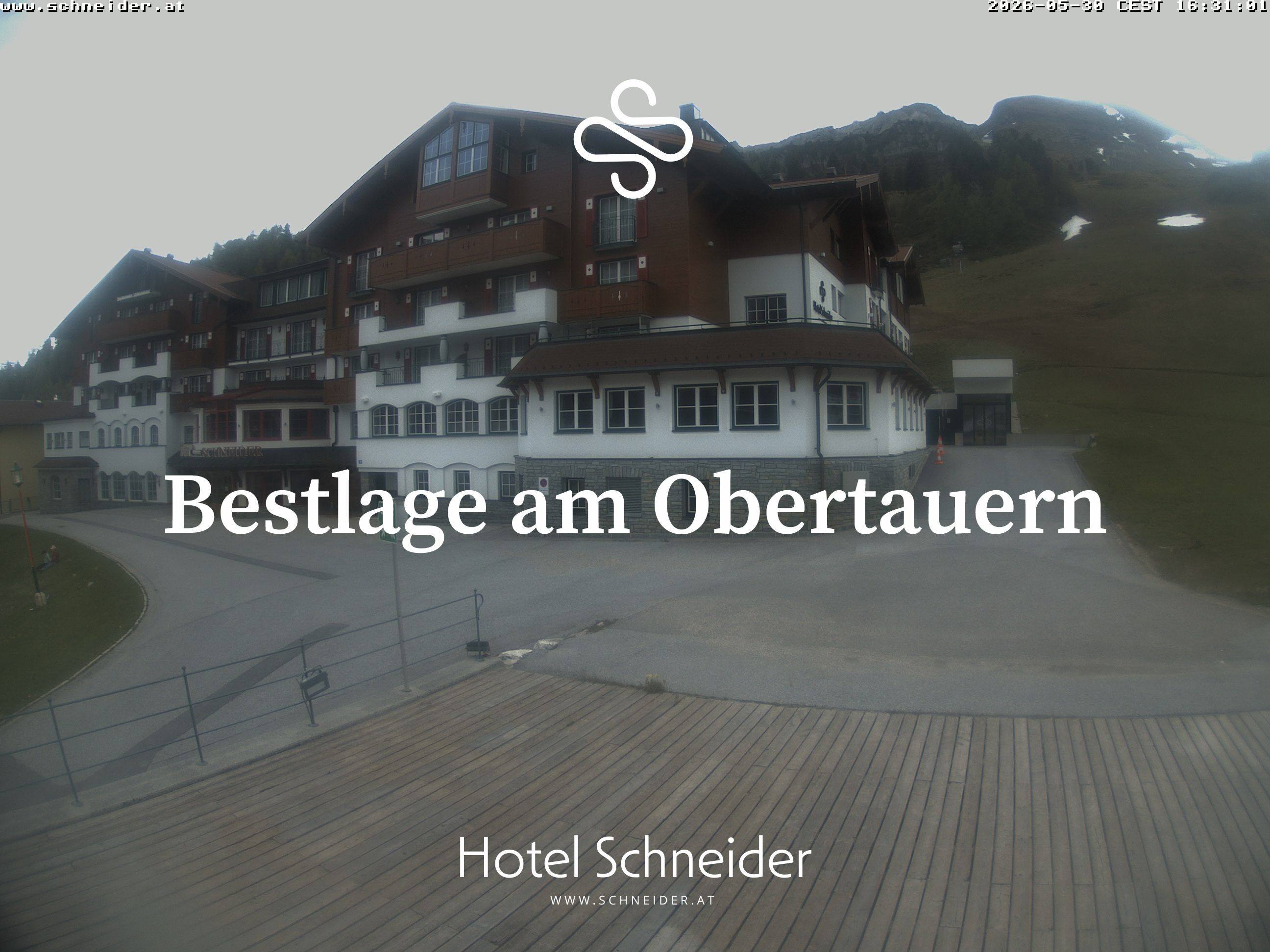 Archiv Foto Webcam Obertauern: Blick aufs Hotel Schneider