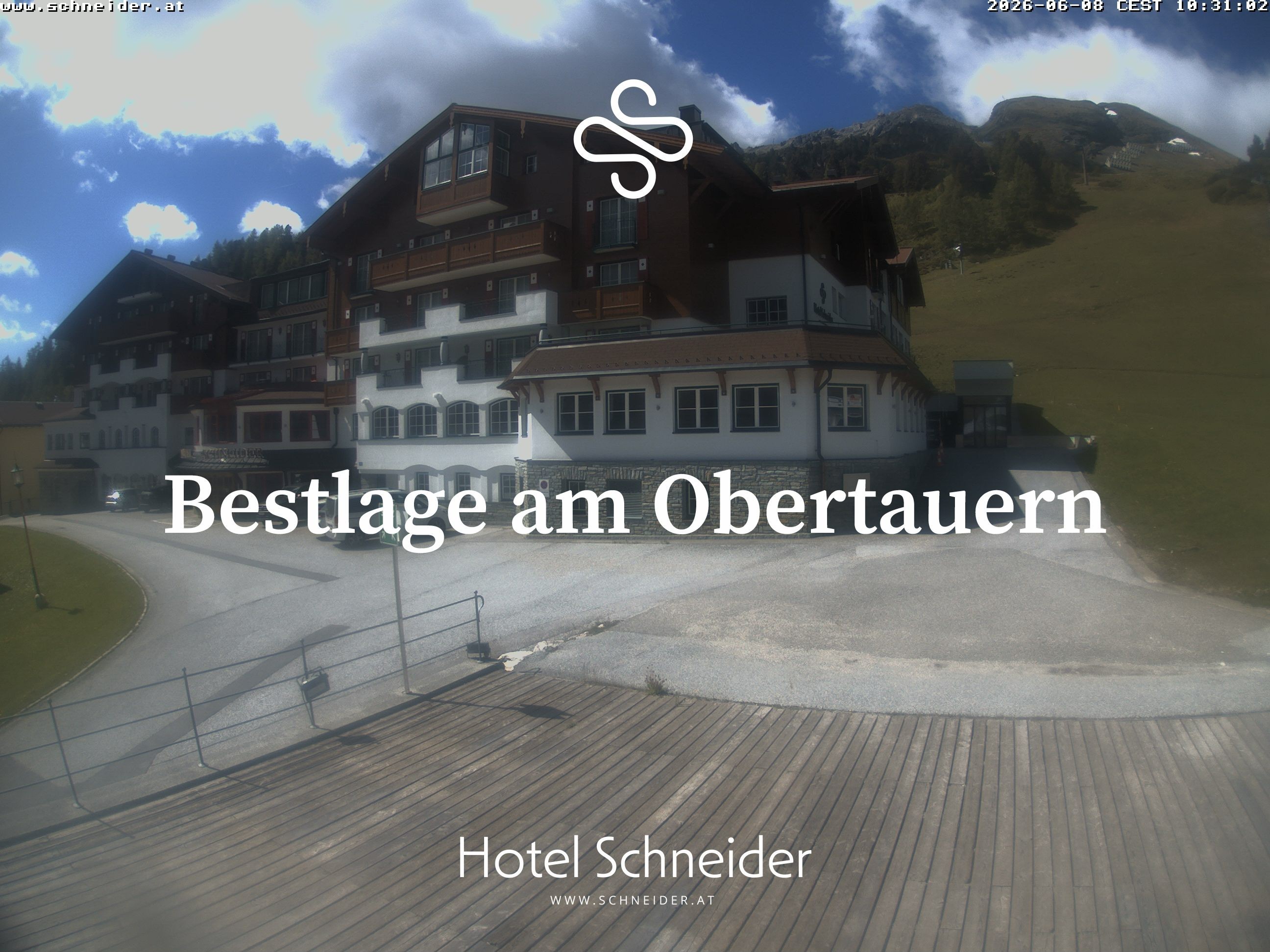 Archiv Foto Webcam Obertauern: Blick aufs Hotel Schneider