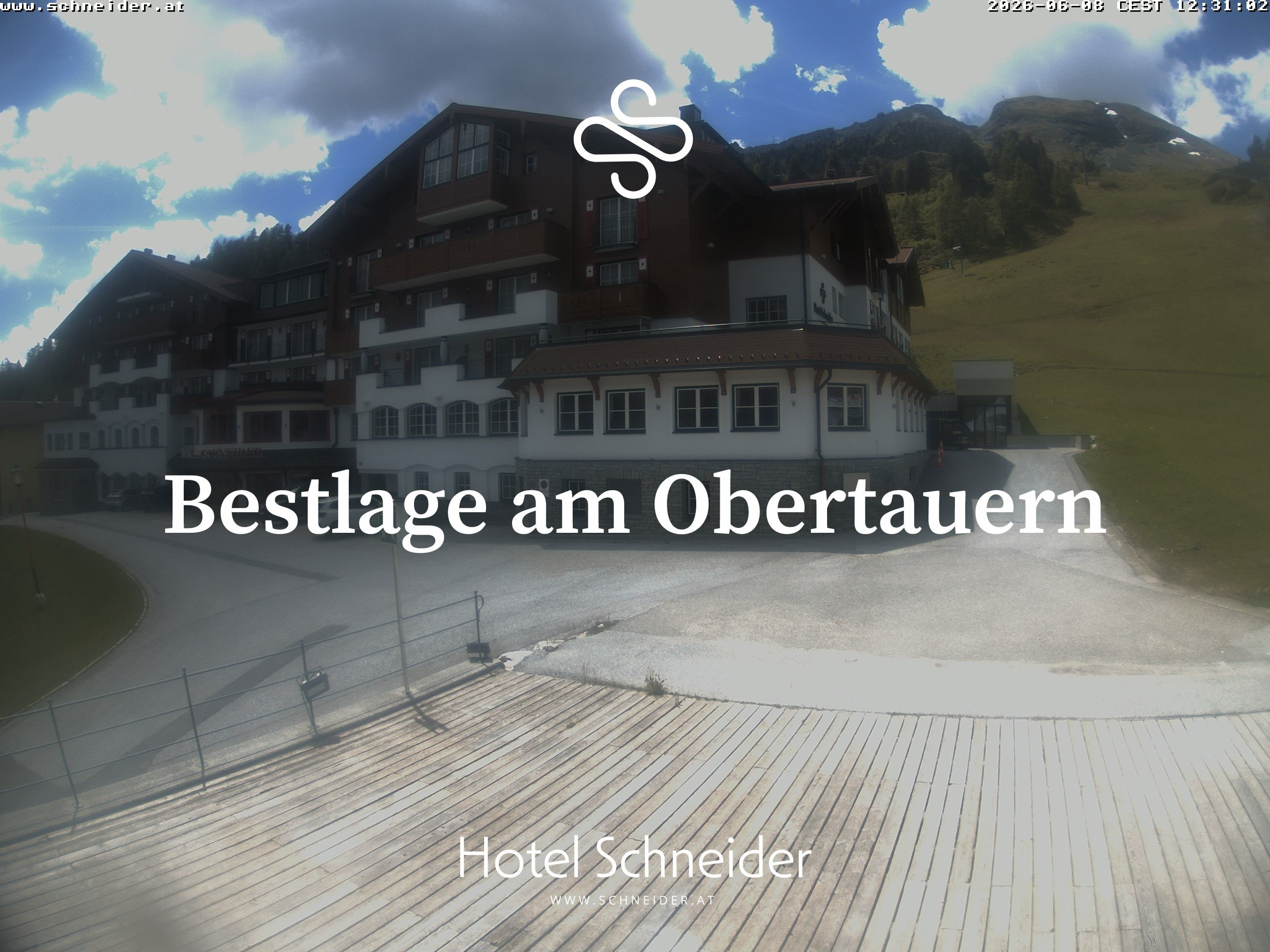 Archiv Foto Webcam Obertauern: Blick aufs Hotel Schneider