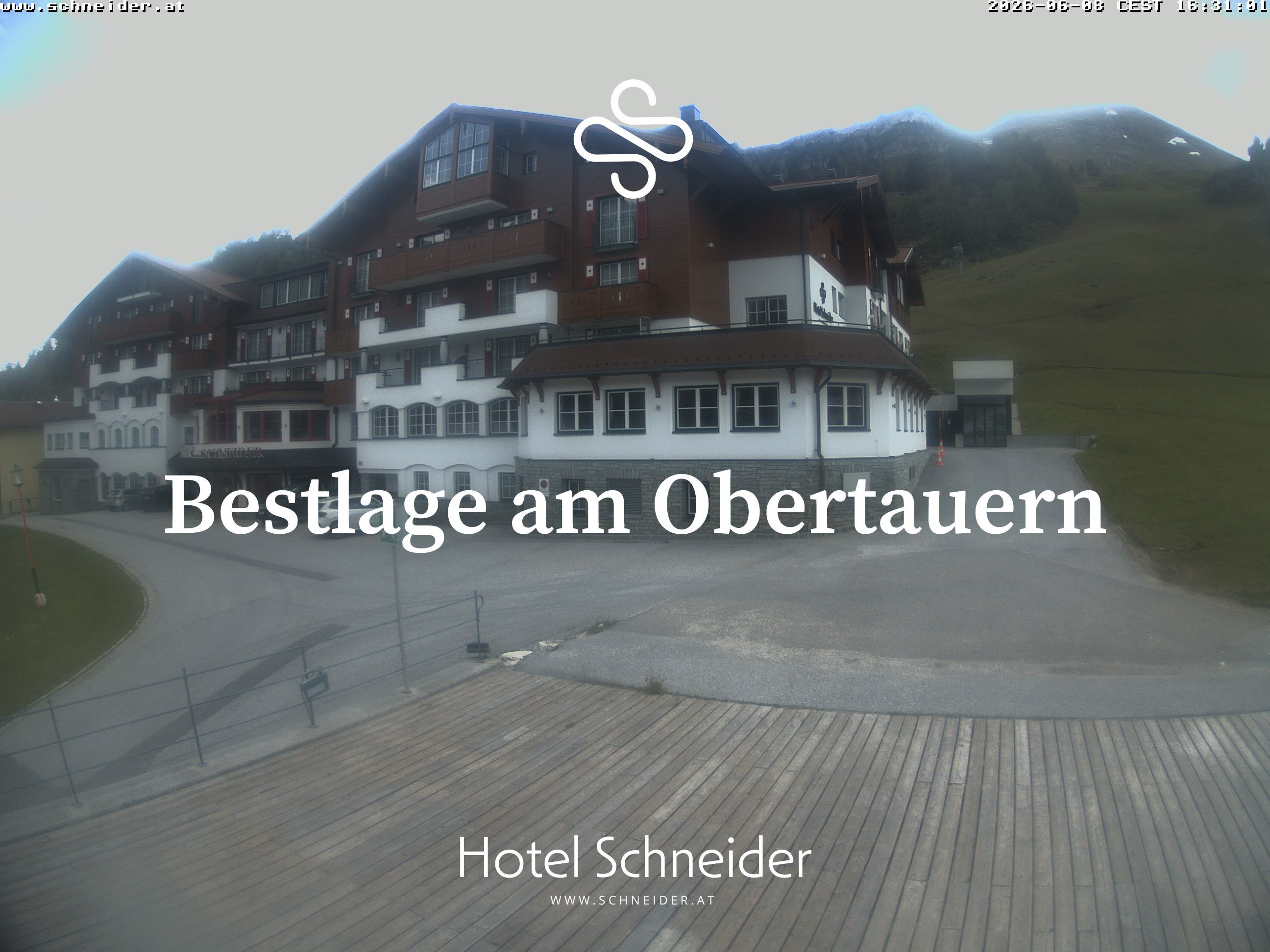 Archiv Foto Webcam Obertauern: Blick aufs Hotel Schneider