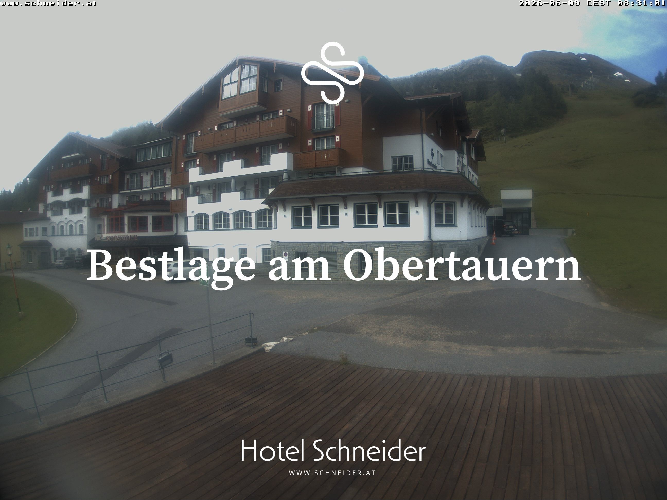 Archiv Foto Webcam Obertauern: Blick aufs Hotel Schneider