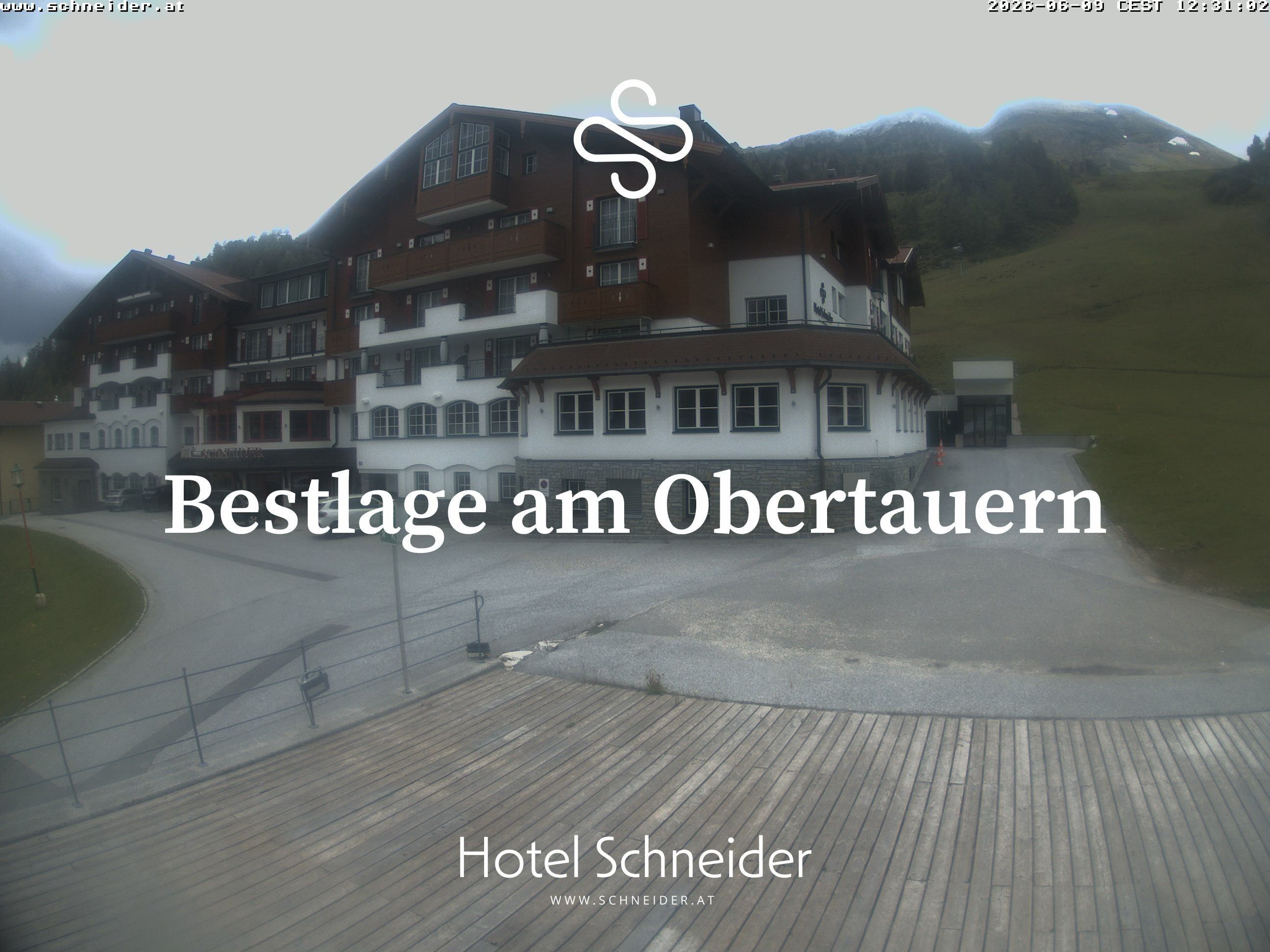 Archiv Foto Webcam Obertauern: Blick aufs Hotel Schneider