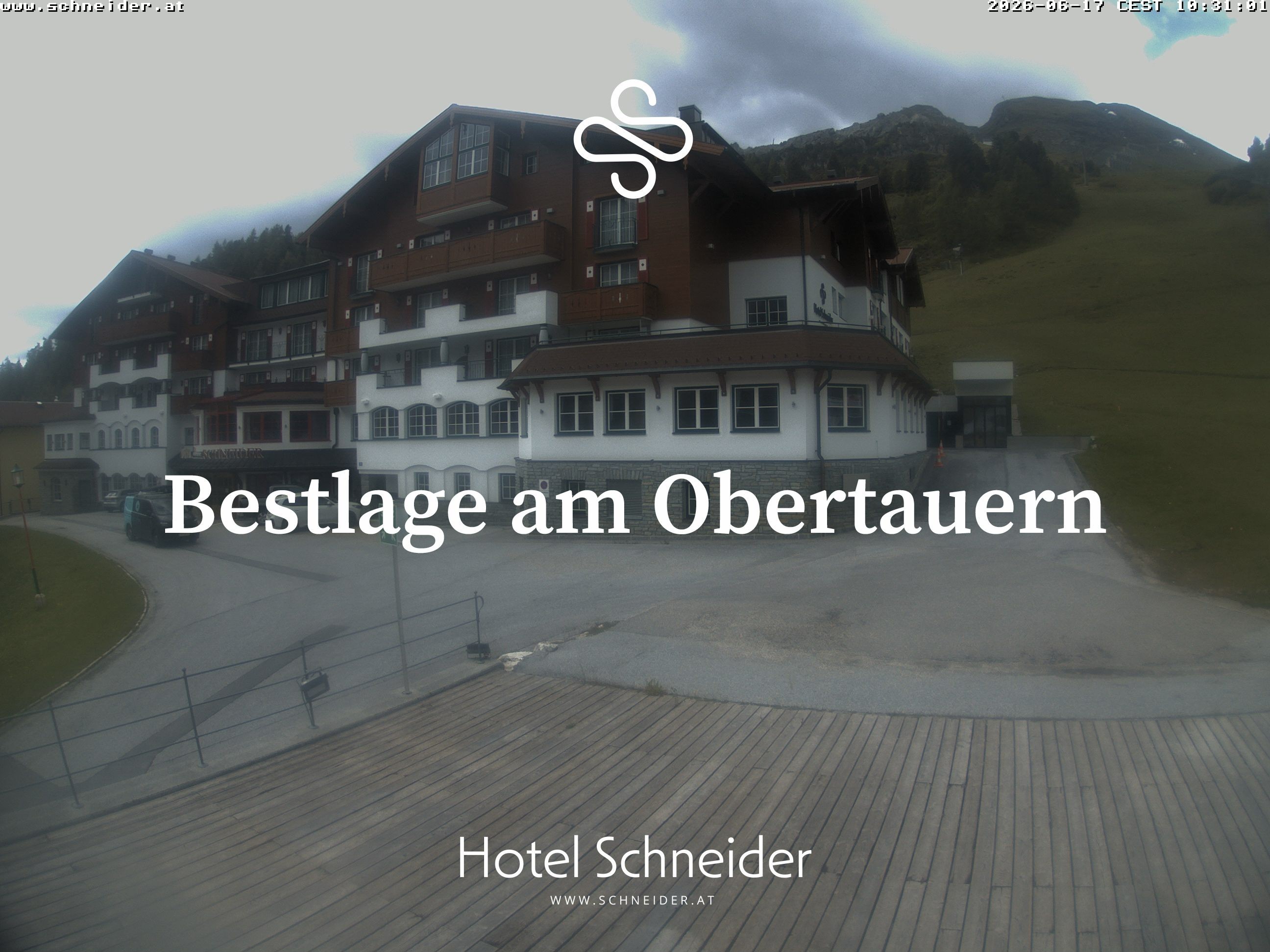 Archiv Foto Webcam Obertauern: Blick aufs Hotel Schneider
