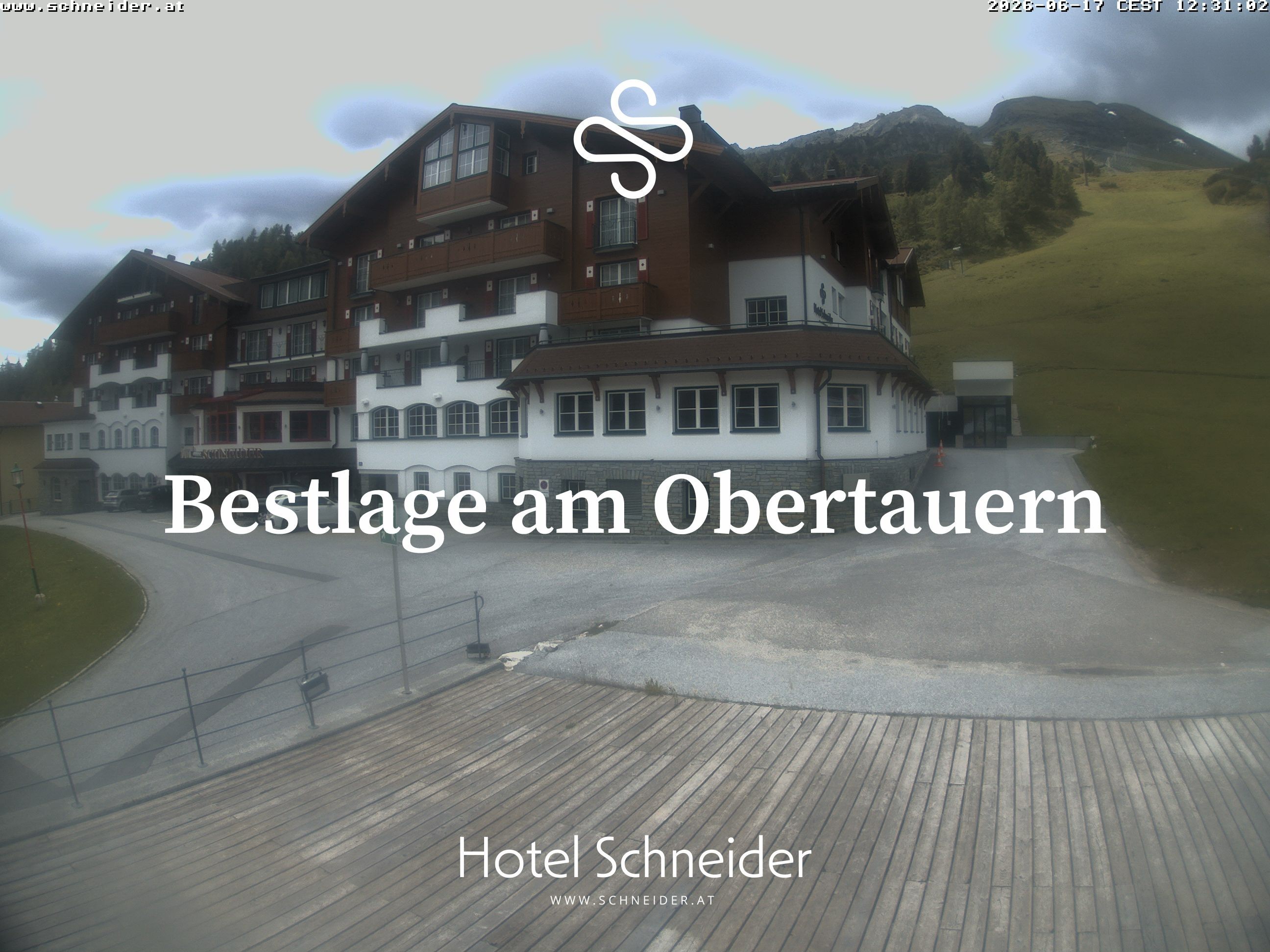 Archiv Foto Webcam Obertauern: Blick aufs Hotel Schneider