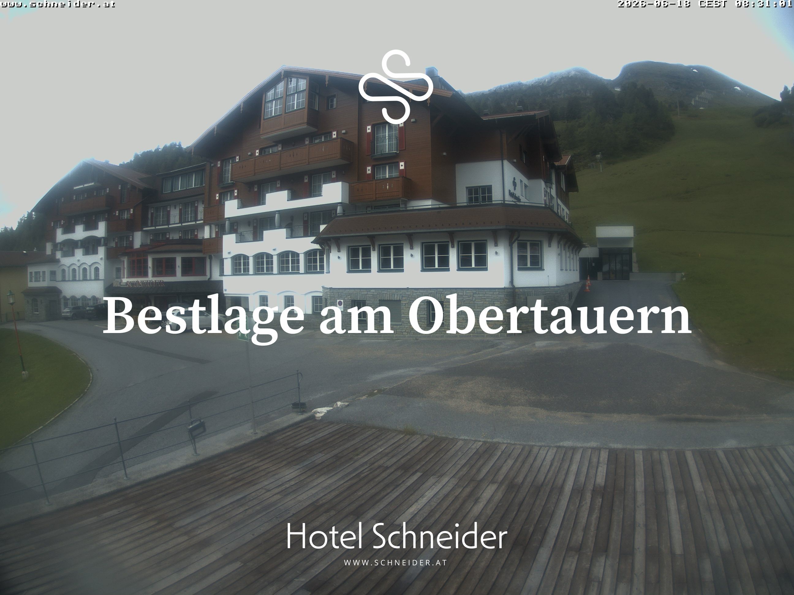 Archiv Foto Webcam Obertauern: Blick aufs Hotel Schneider