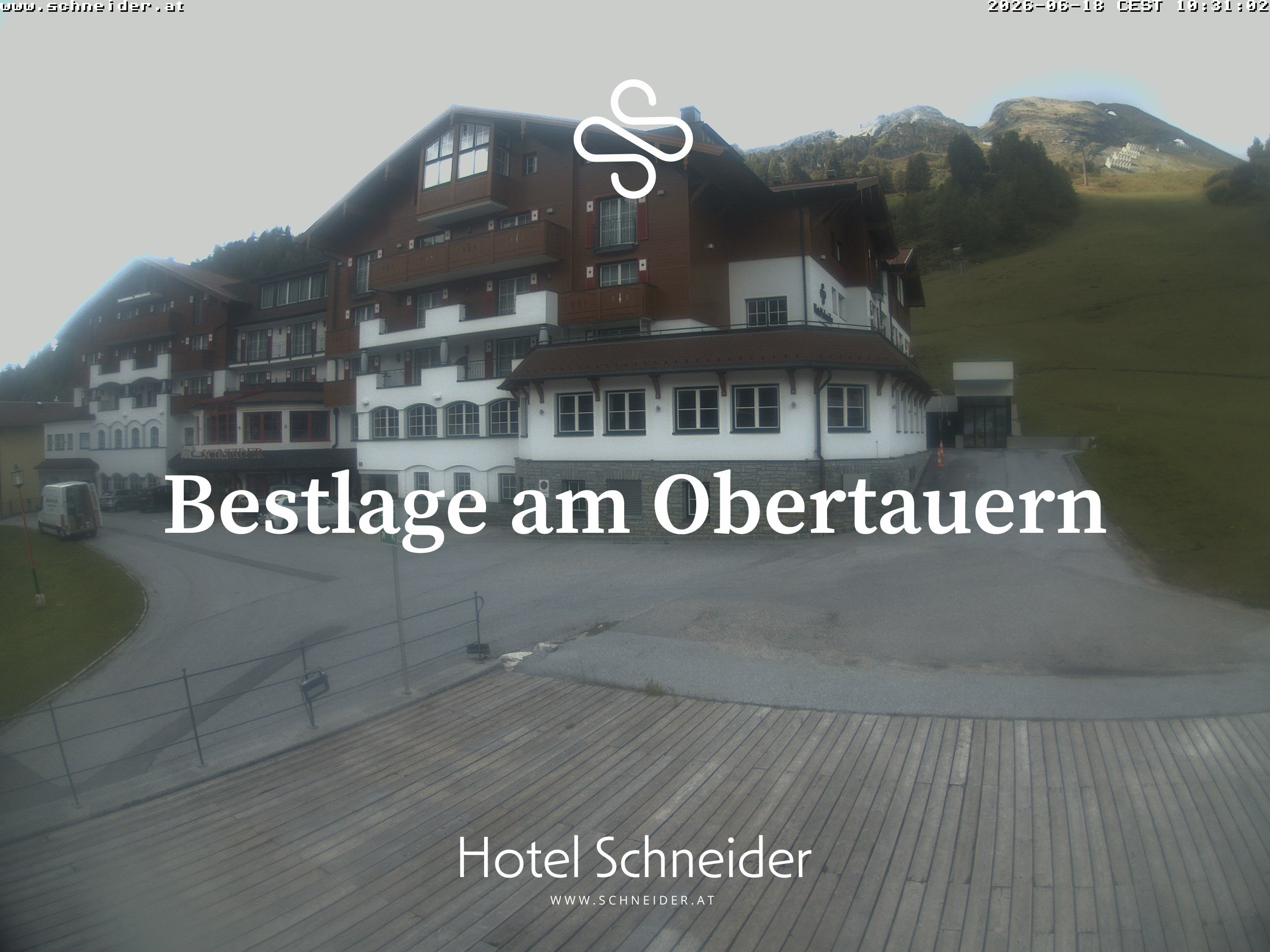 Archiv Foto Webcam Obertauern: Blick aufs Hotel Schneider