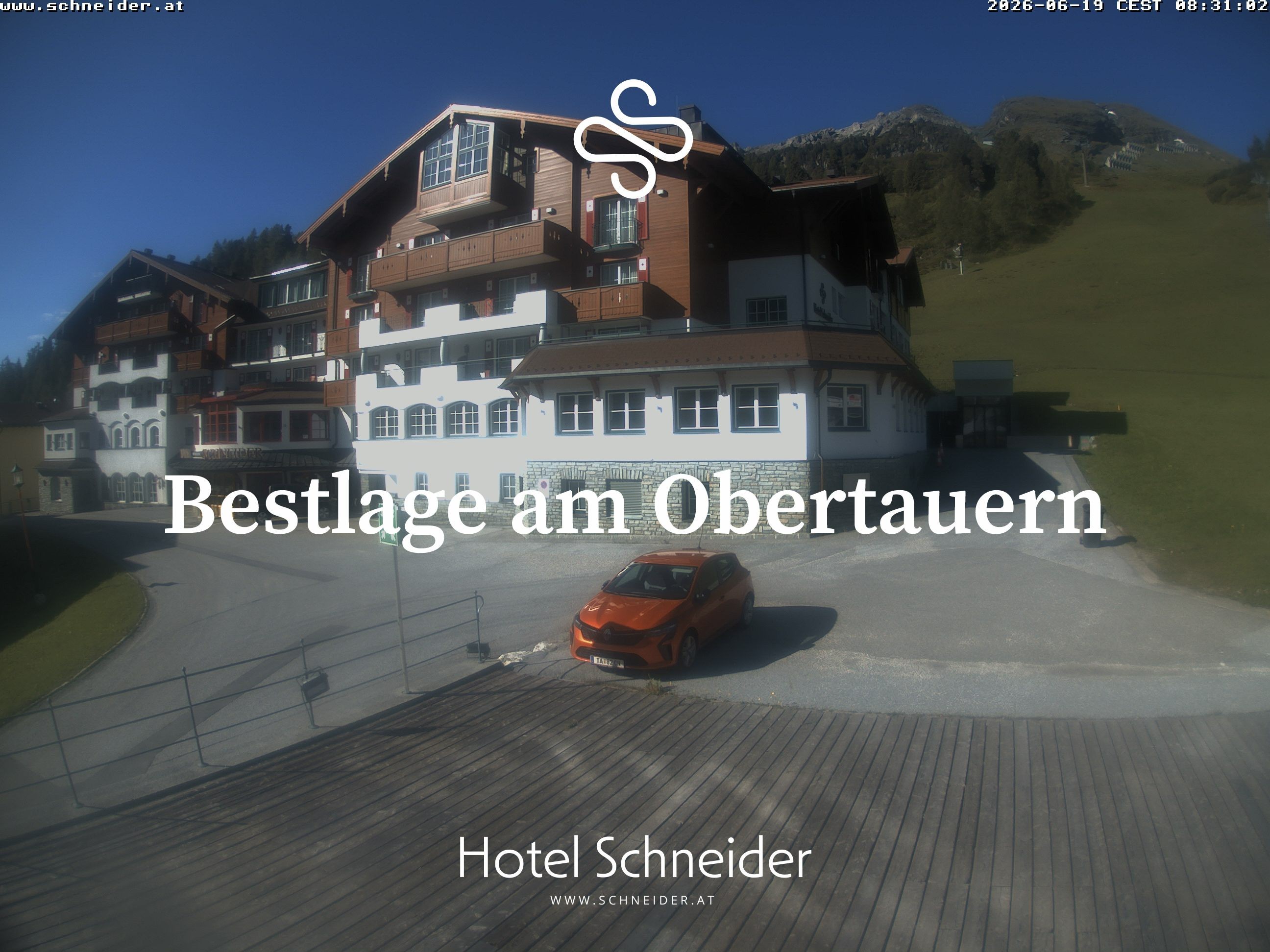 Archiv Foto Webcam Obertauern: Blick aufs Hotel Schneider