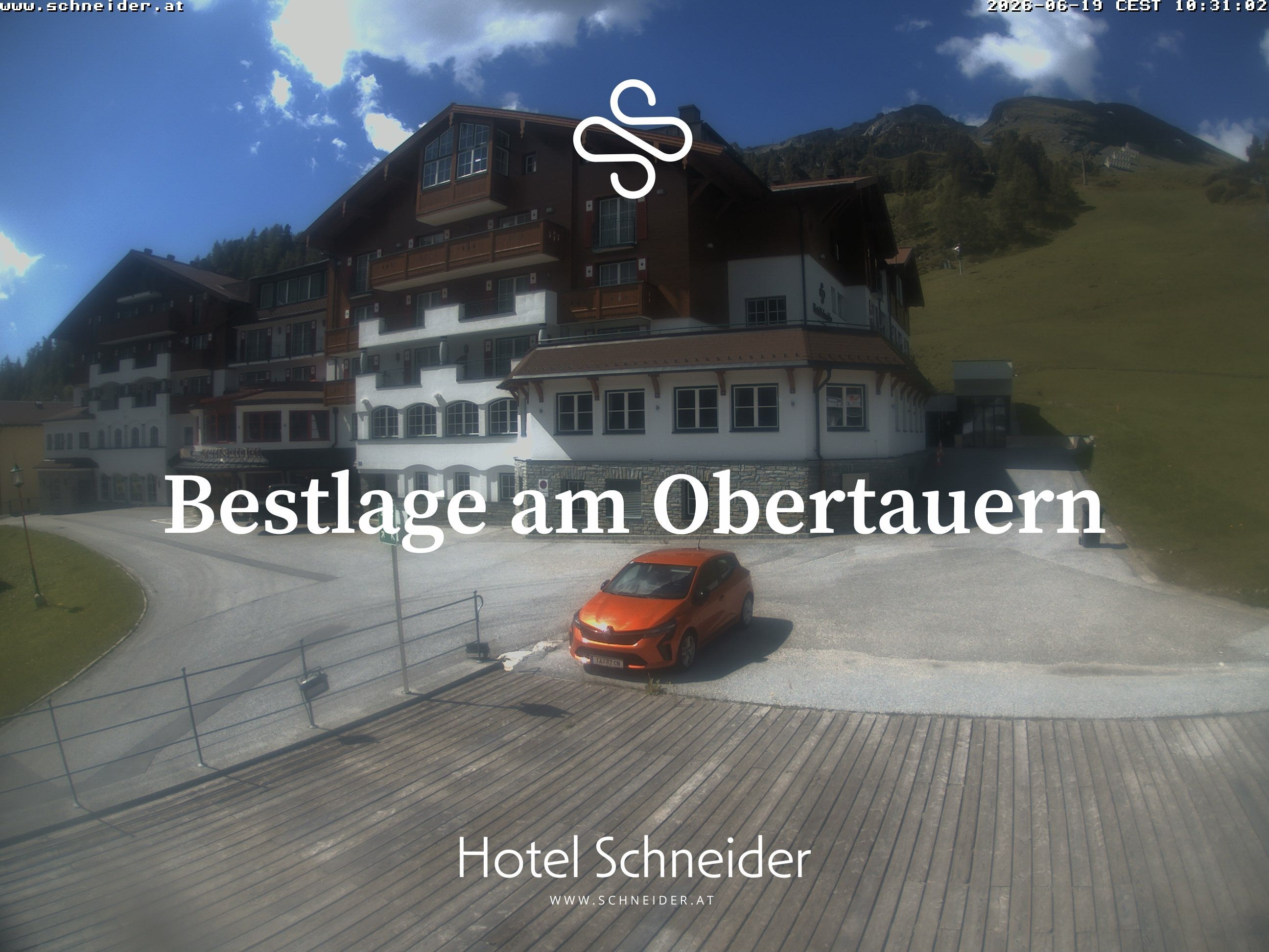 Archiv Foto Webcam Obertauern: Blick aufs Hotel Schneider