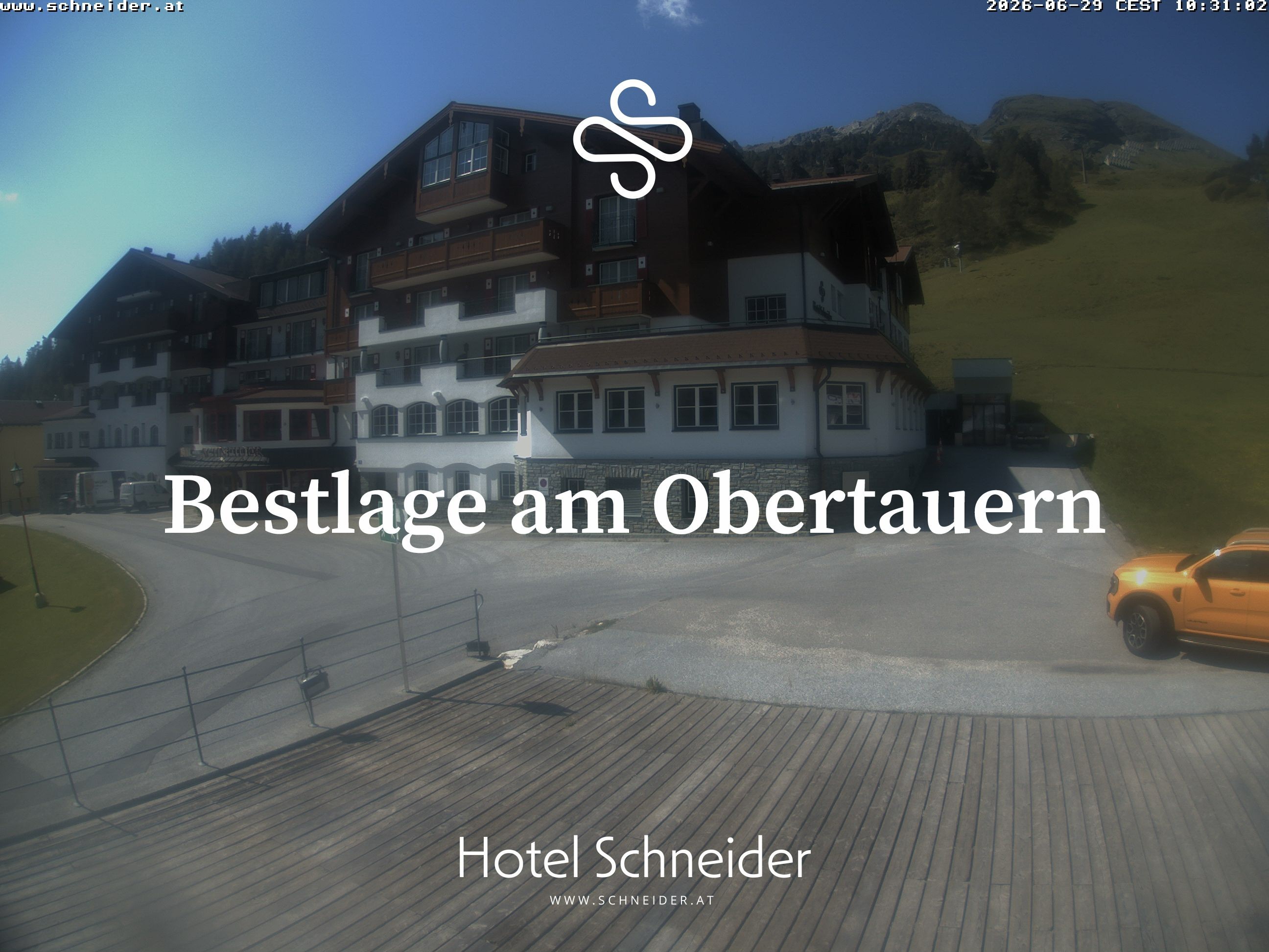 Archiv Foto Webcam Obertauern: Blick aufs Hotel Schneider