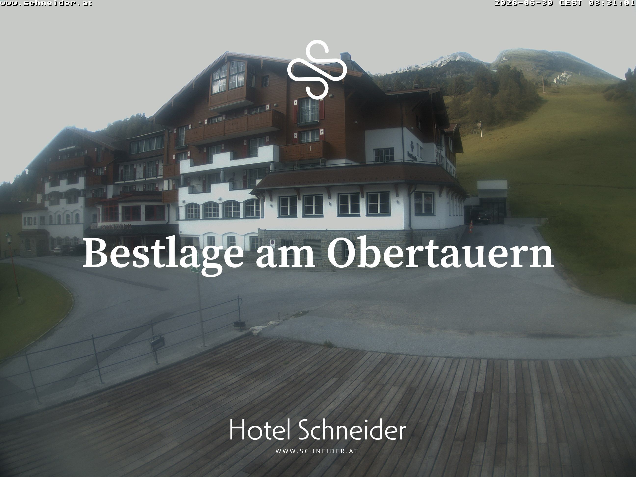 Archiv Foto Webcam Obertauern: Blick aufs Hotel Schneider