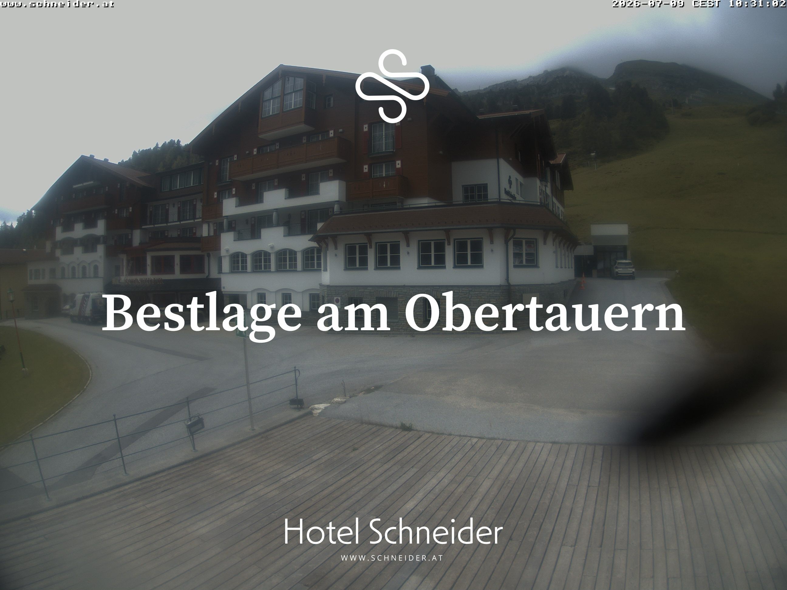 Archiv Foto Webcam Obertauern: Blick aufs Hotel Schneider