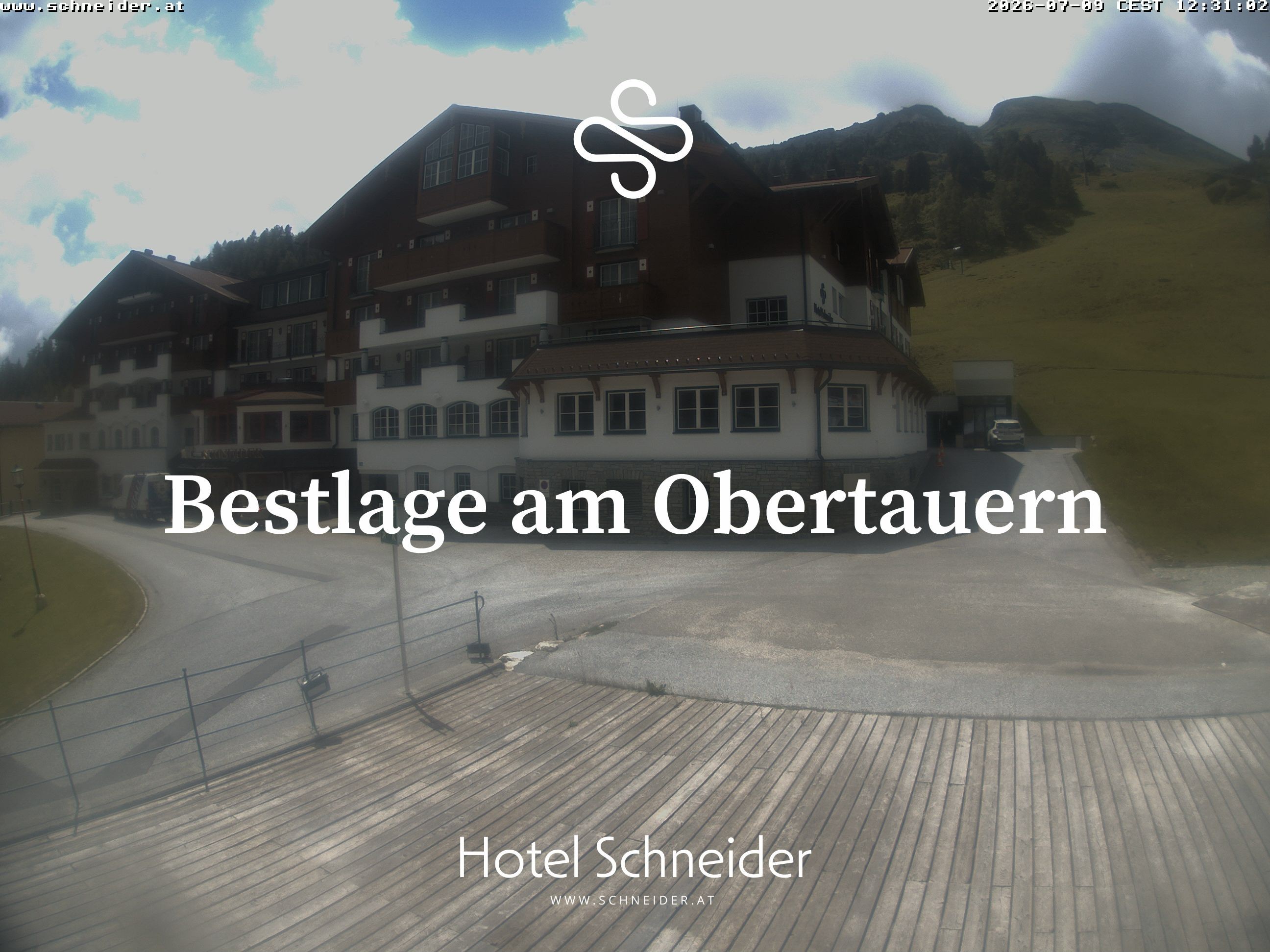 Archiv Foto Webcam Obertauern: Blick aufs Hotel Schneider