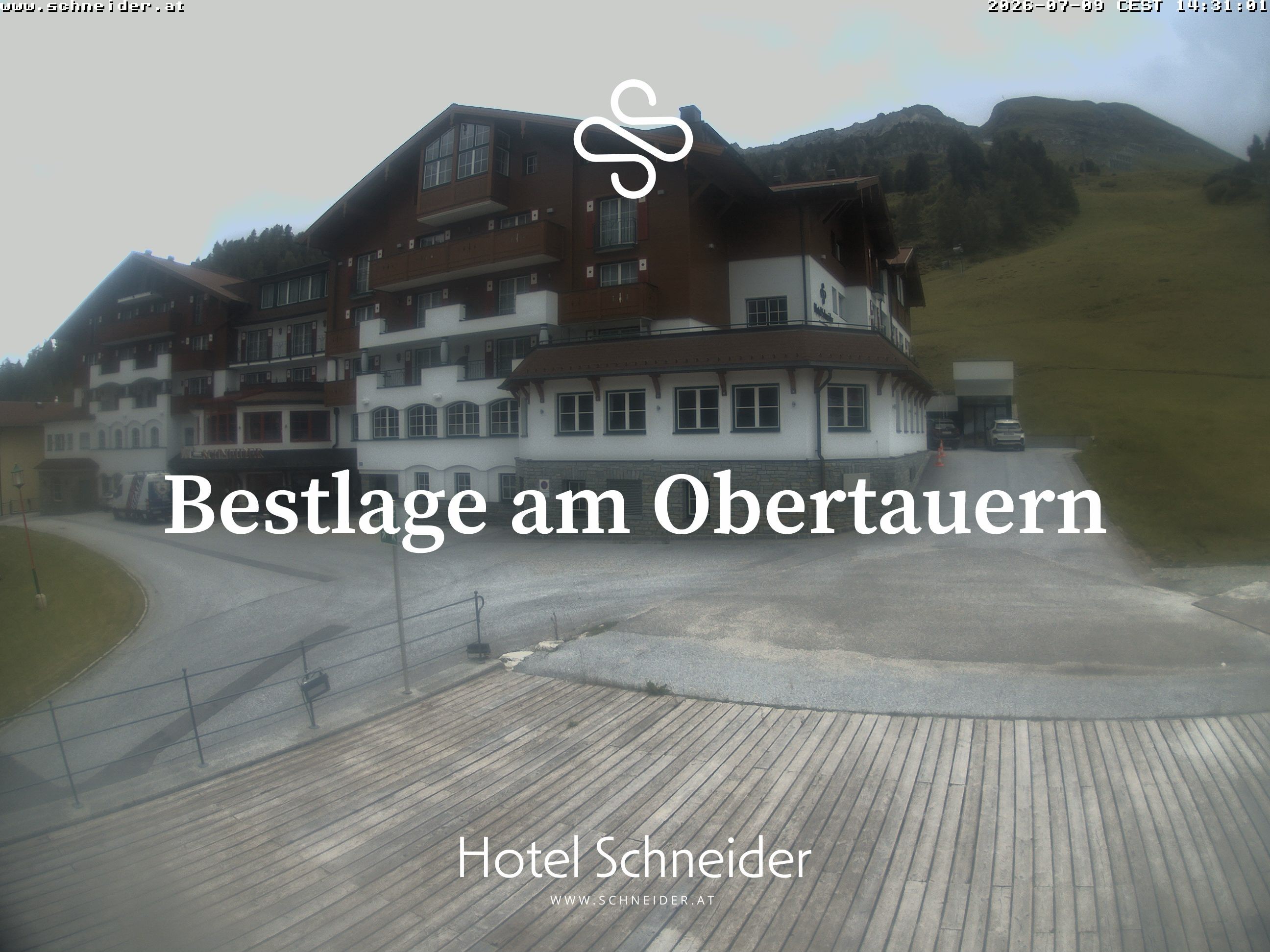 Archiv Foto Webcam Obertauern: Blick aufs Hotel Schneider