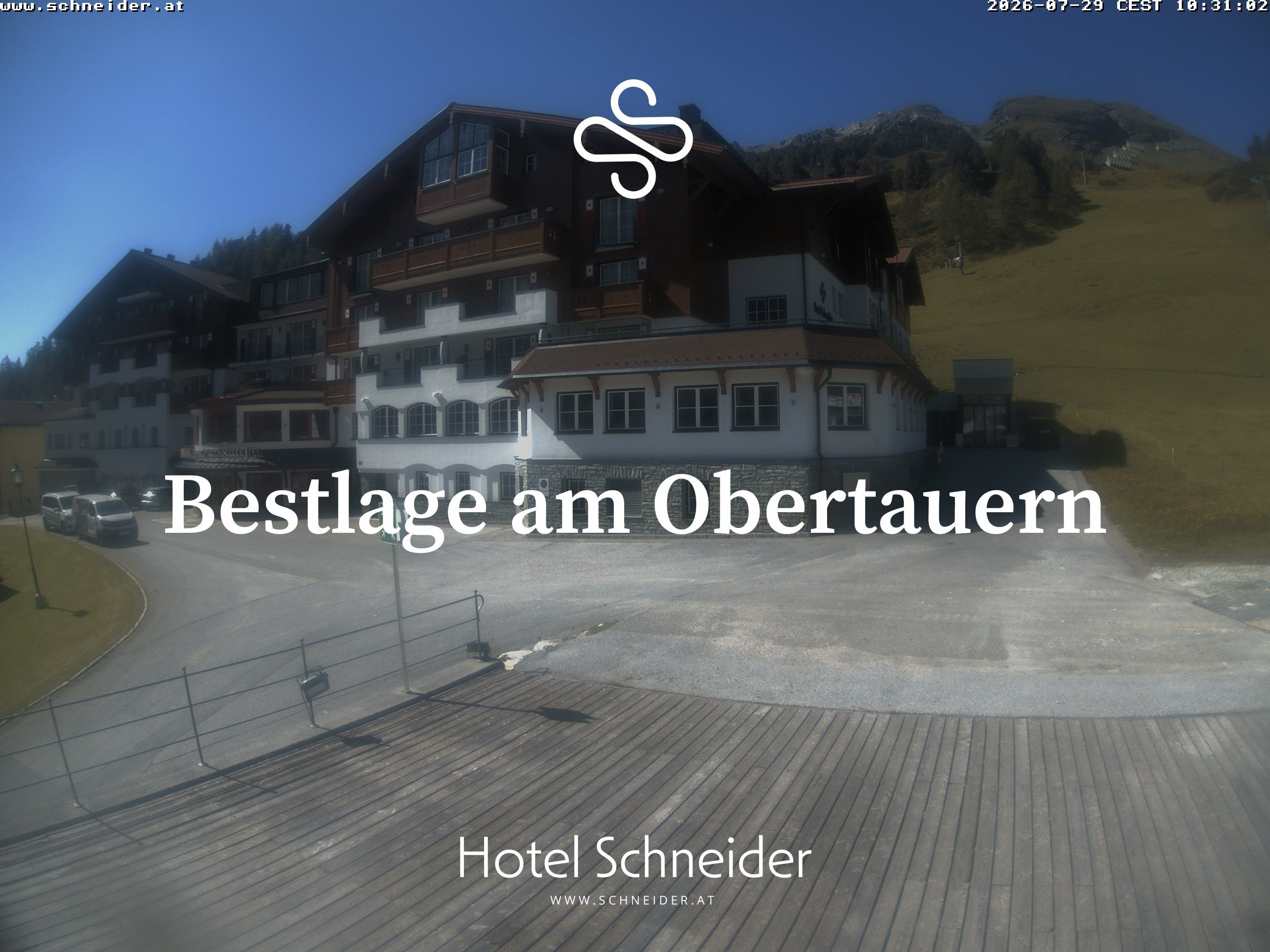 Archiv Foto Webcam Obertauern: Blick aufs Hotel Schneider