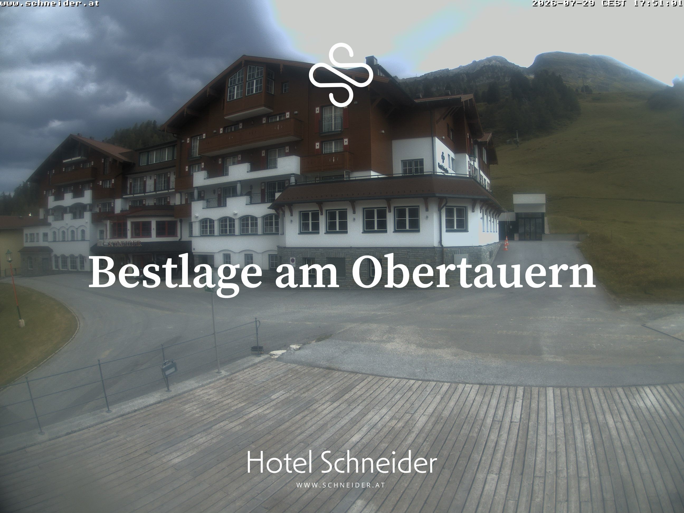 Archiv Foto Webcam Obertauern: Blick aufs Hotel Schneider
