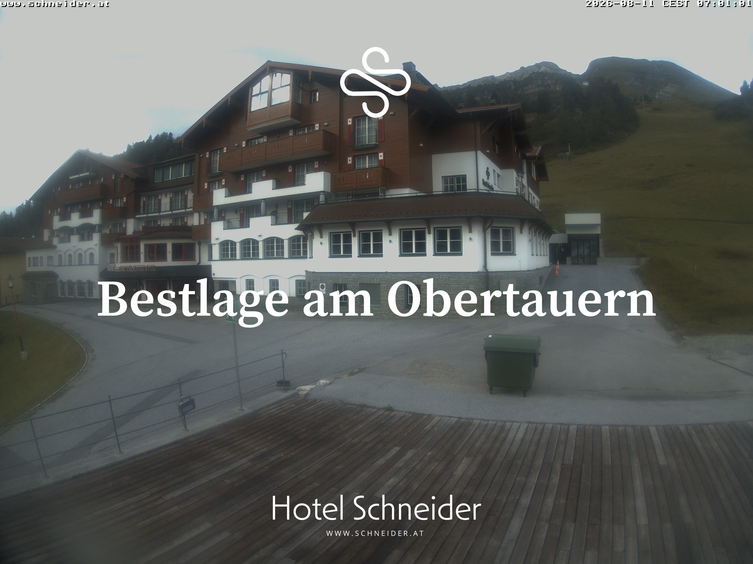 Archiv Foto Webcam Obertauern: Blick aufs Hotel Schneider