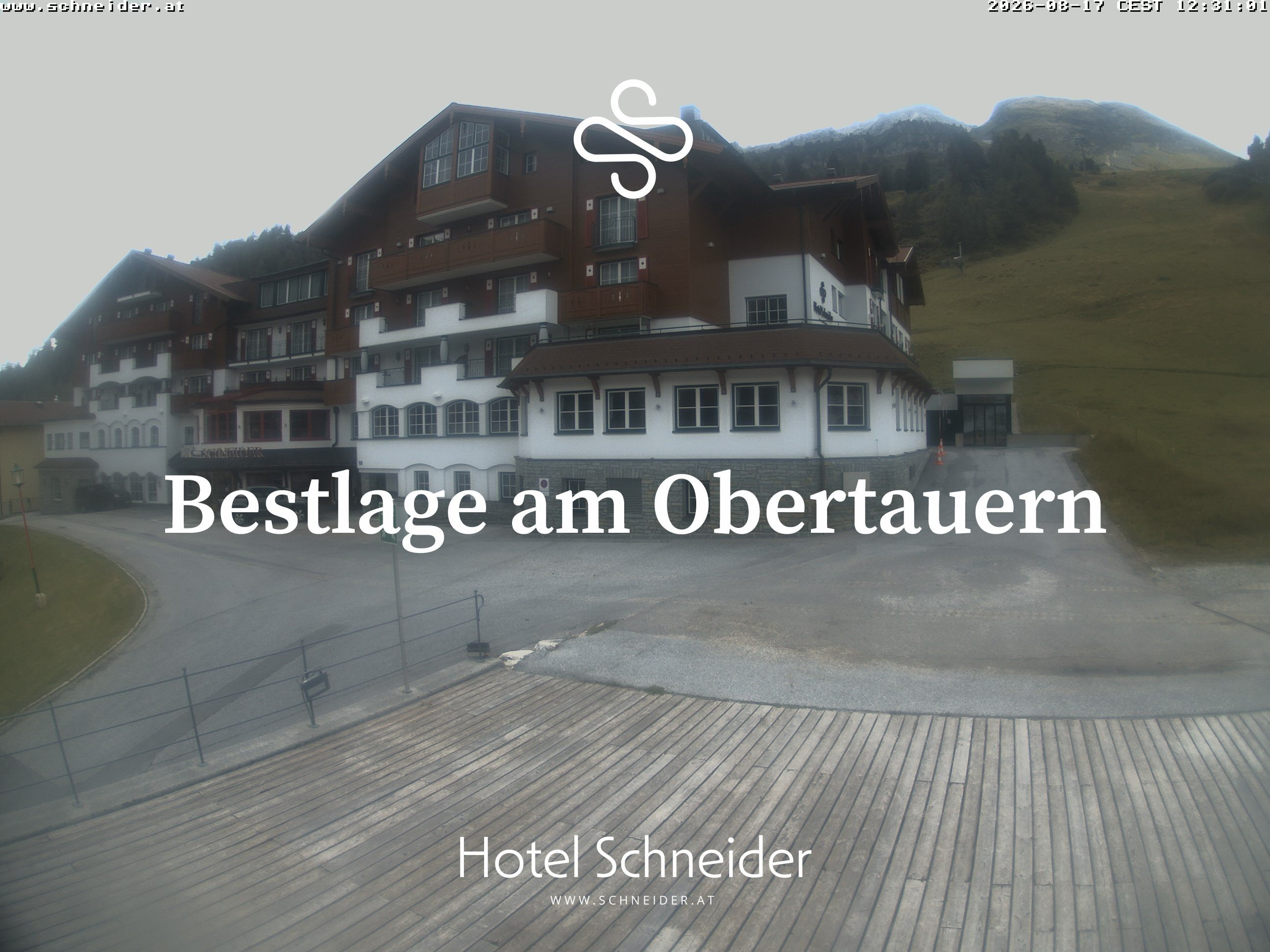 Archiv Foto Webcam Obertauern: Blick aufs Hotel Schneider