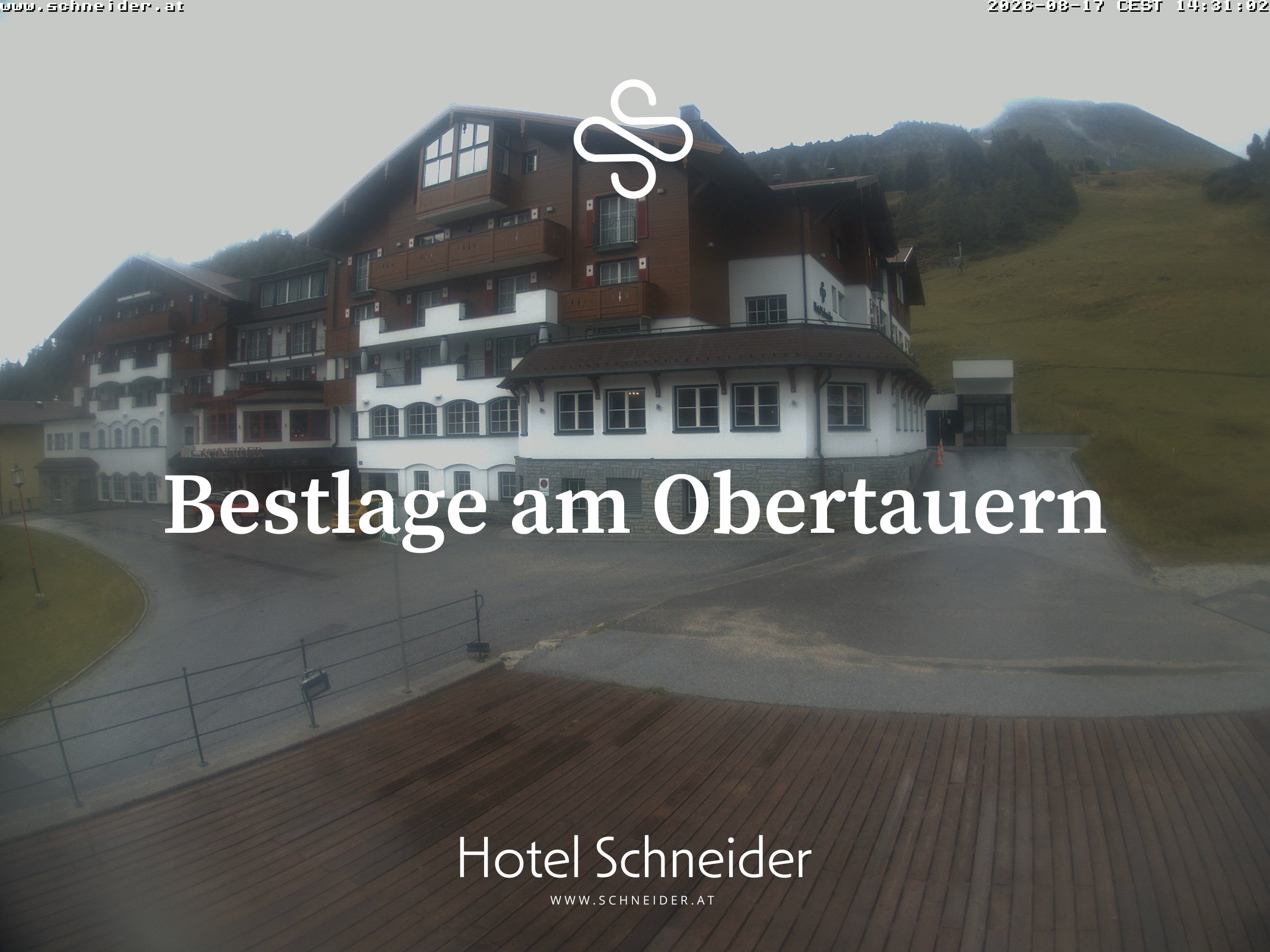 Archiv Foto Webcam Obertauern: Blick aufs Hotel Schneider