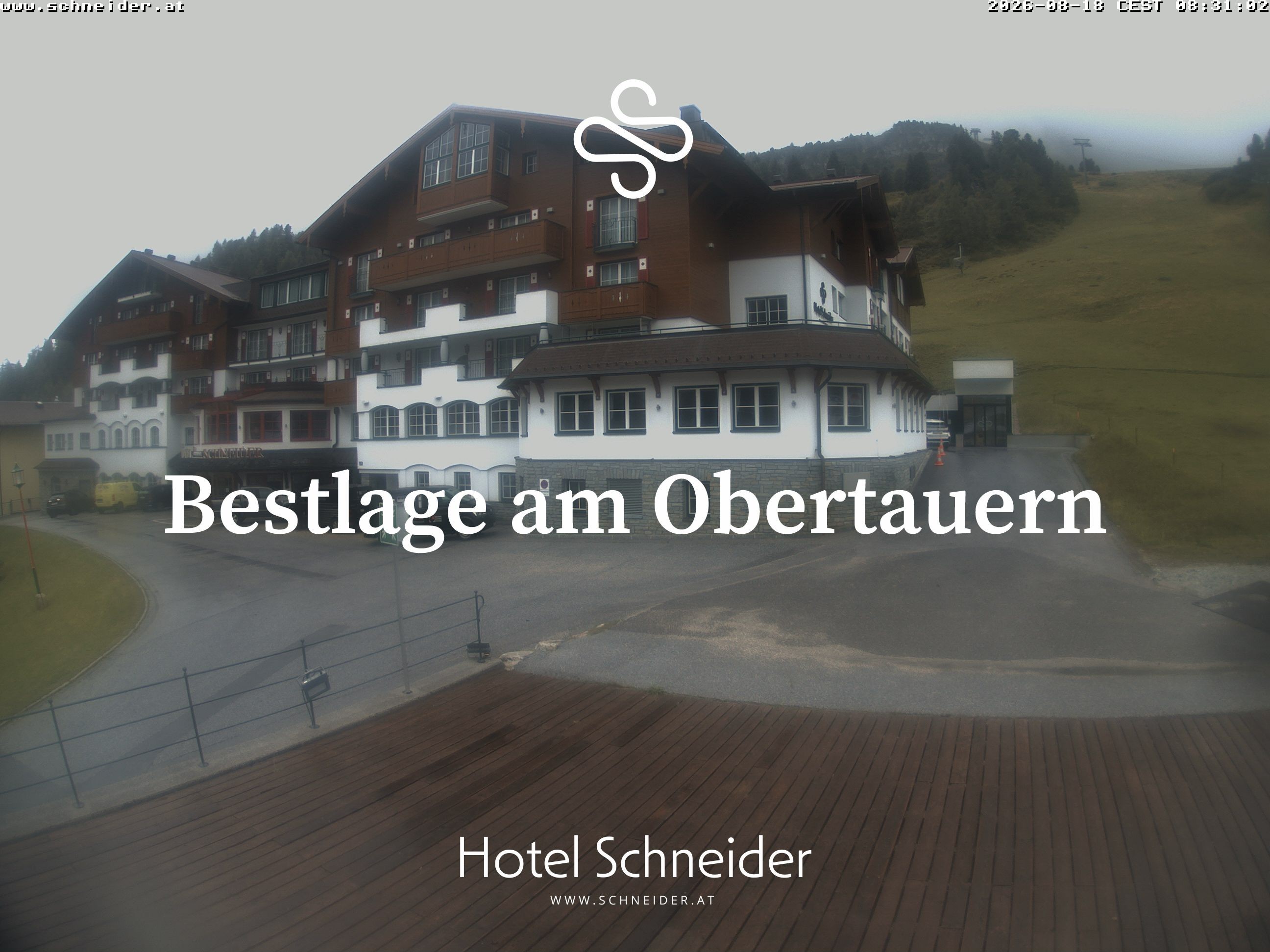 Archiv Foto Webcam Obertauern: Blick aufs Hotel Schneider