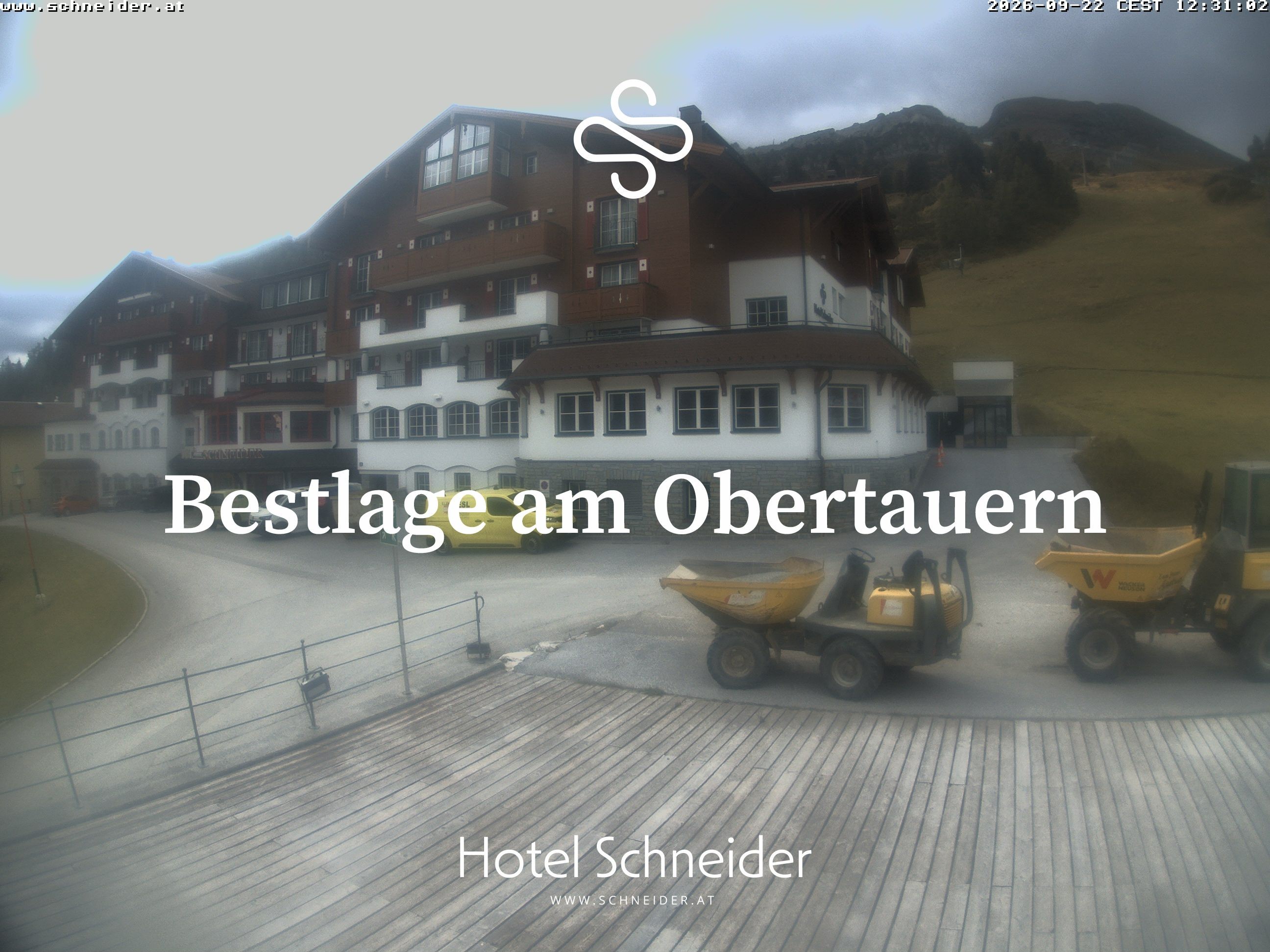 Archiv Foto Webcam Obertauern: Blick aufs Hotel Schneider