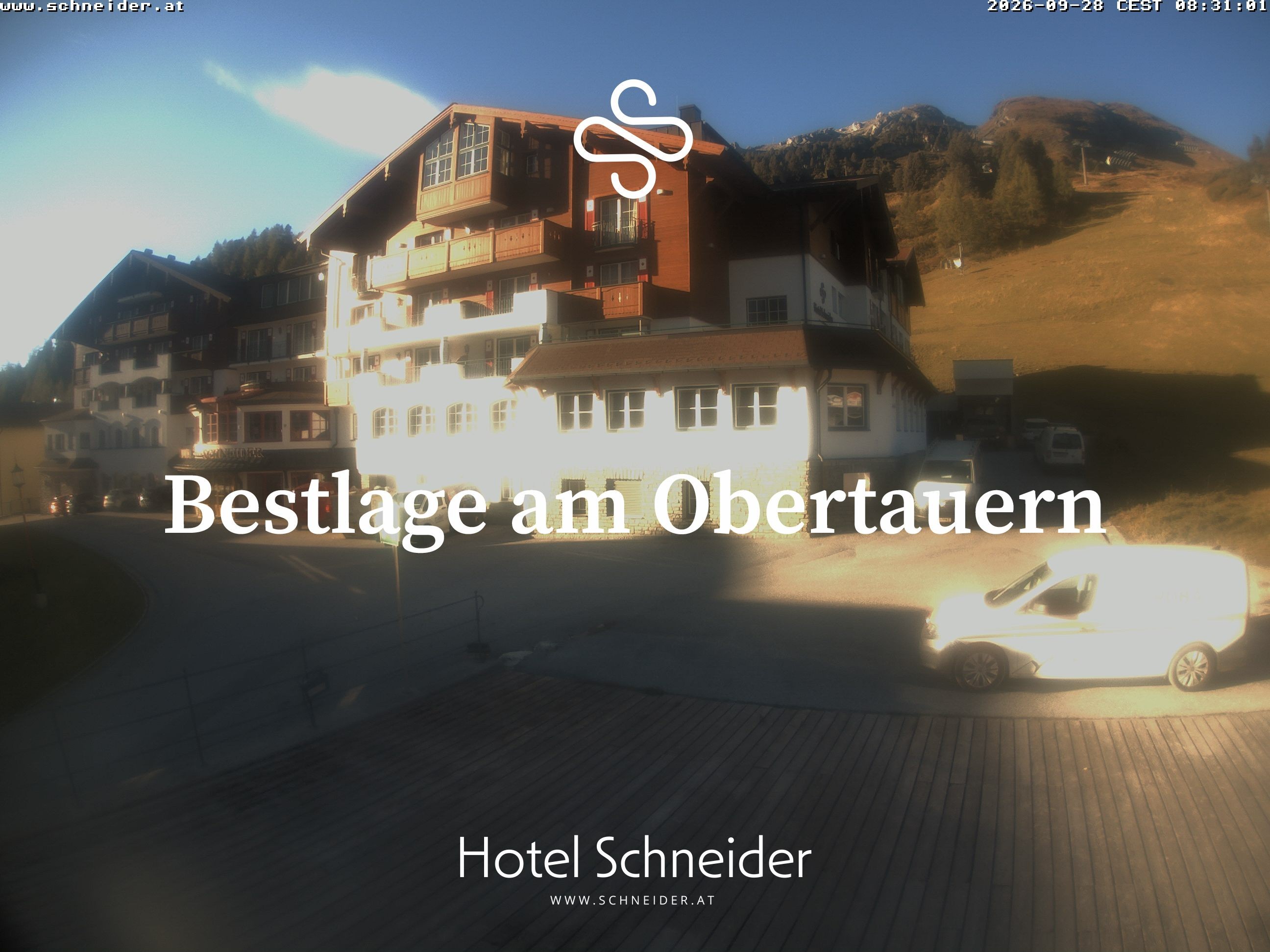 Archiv Foto Webcam Obertauern: Blick aufs Hotel Schneider