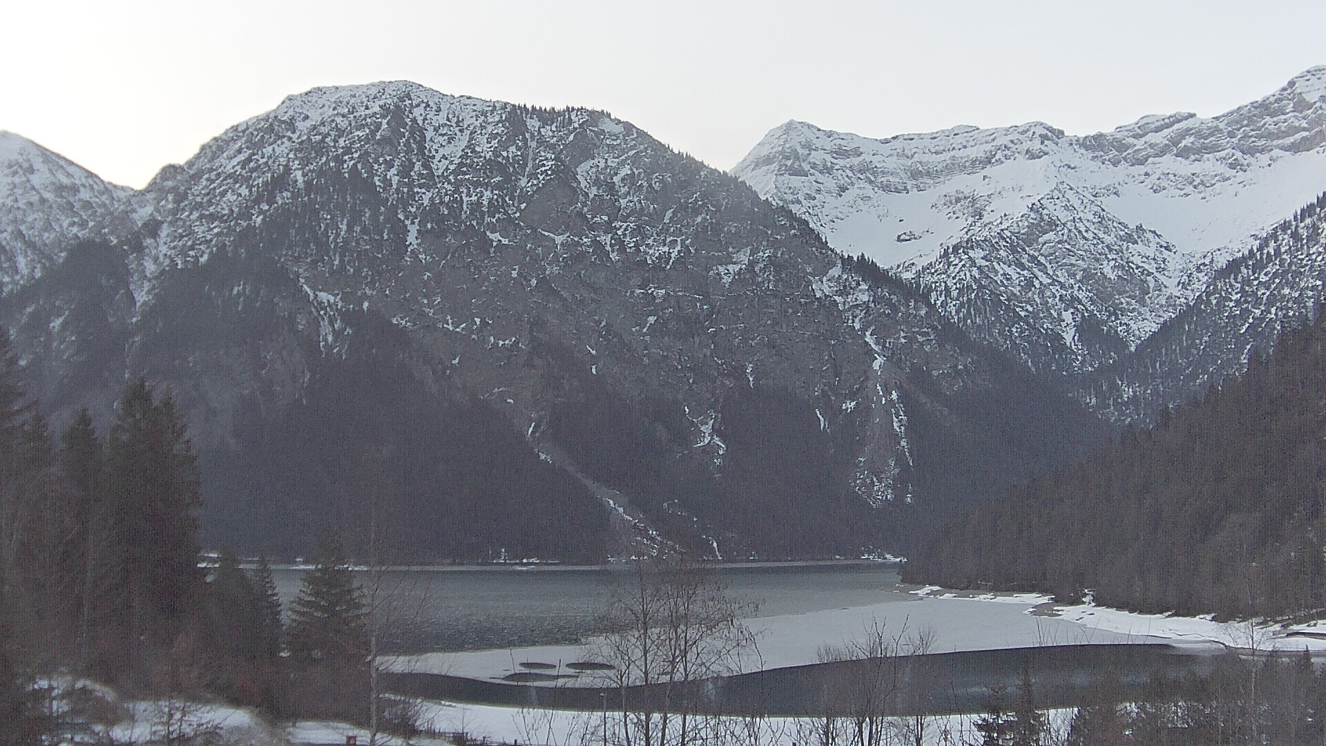 Archiv Foto Webcam Plansee Seespitze