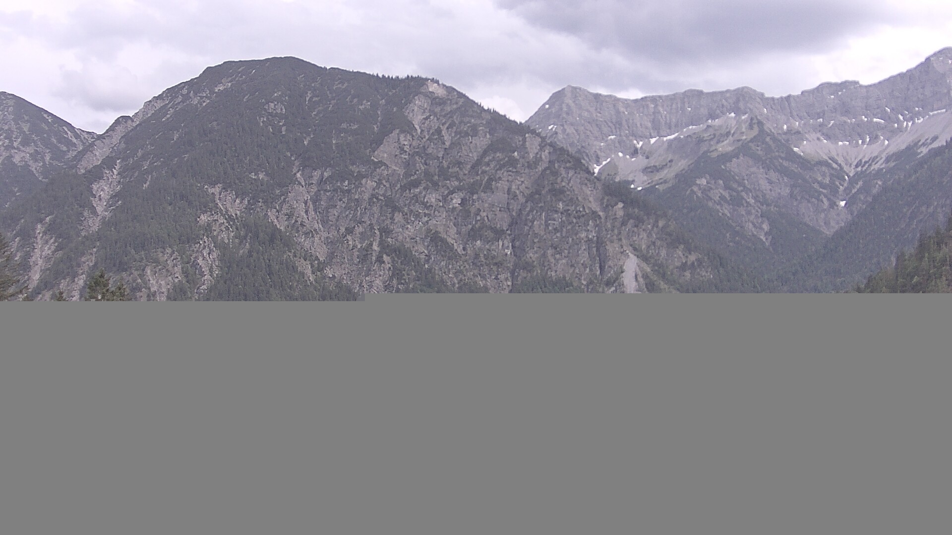 Archiv Foto Webcam Plansee Seespitze