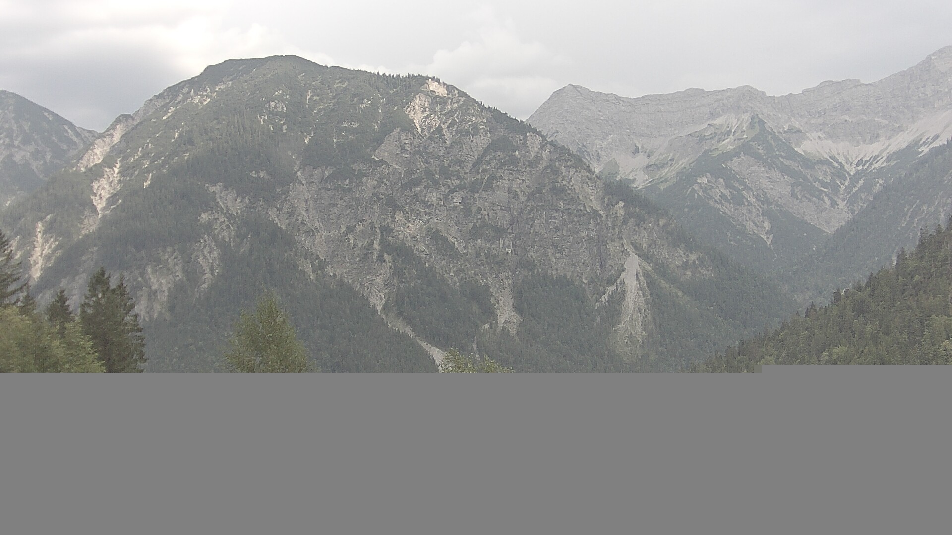 Archiv Foto Webcam Plansee Seespitze