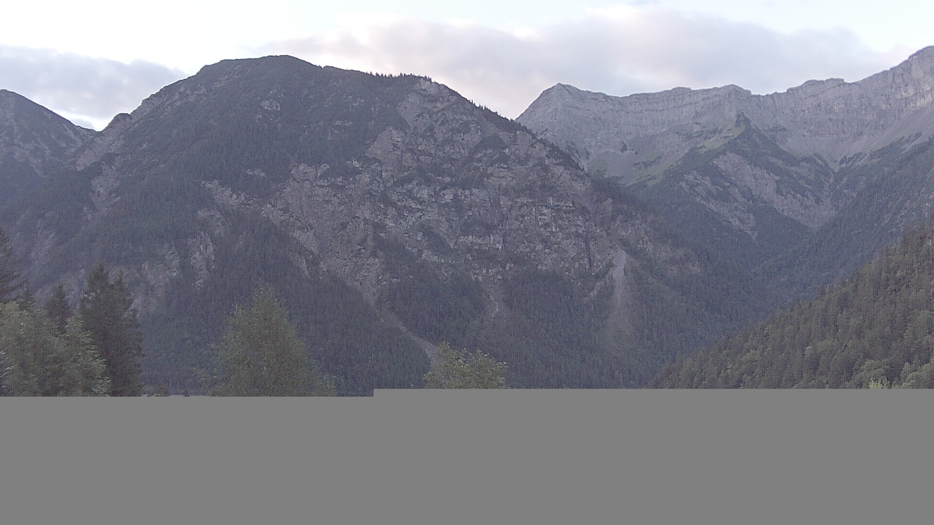 Archiv Foto Webcam Plansee Seespitze
