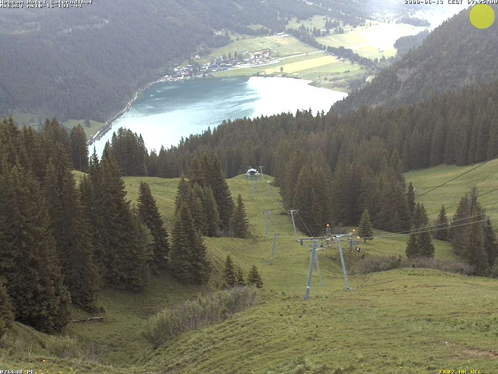Archived image Webcam View Hotel Laterndlhof from Neunerköpfle
