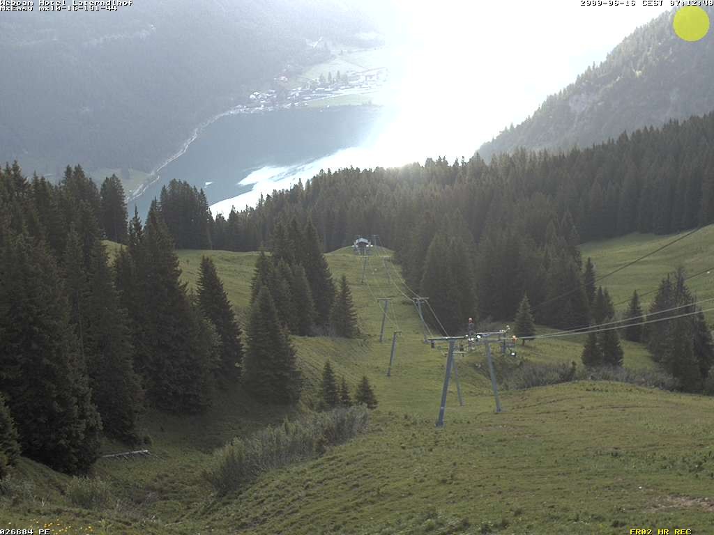 Archived image Webcam View Hotel Laterndlhof from Neunerköpfle