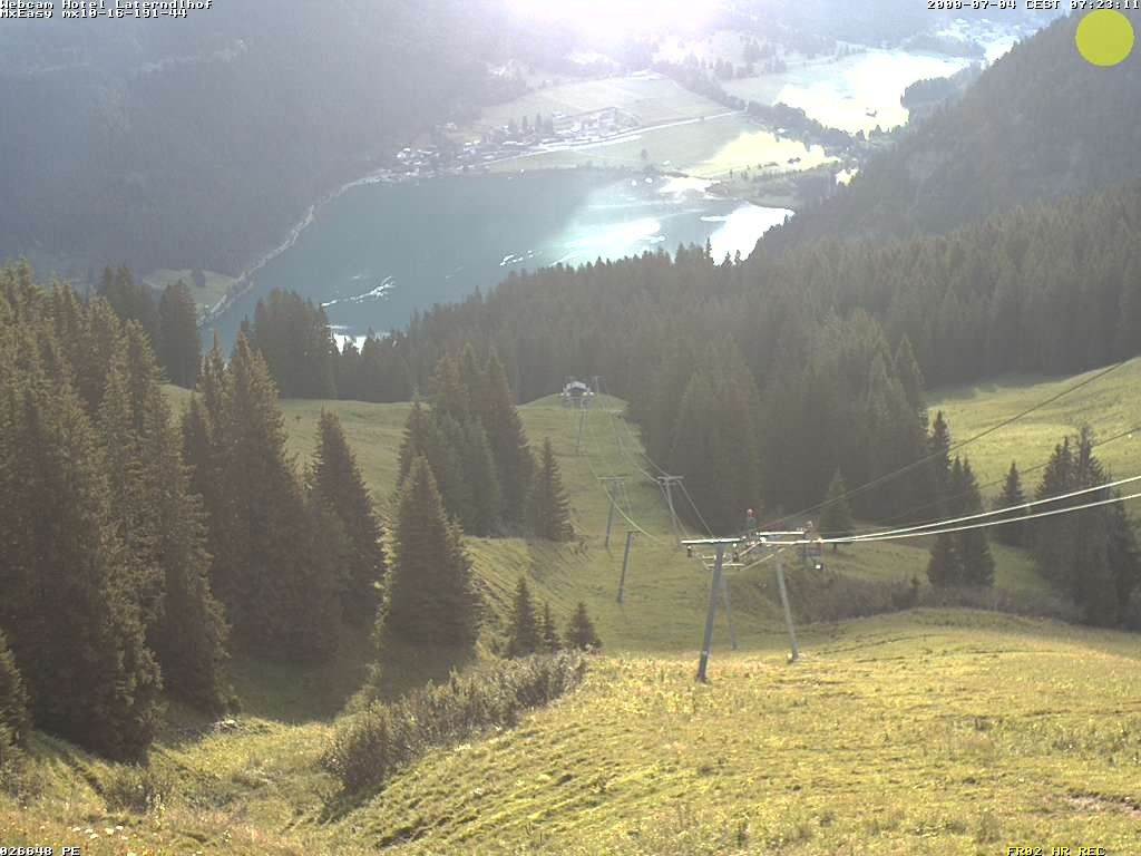 Archived image Webcam View Hotel Laterndlhof from Neunerköpfle