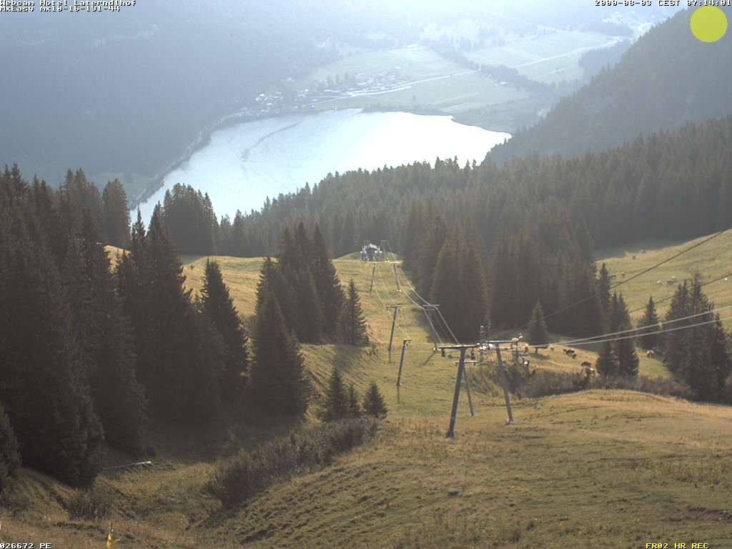 Archived image Webcam View Hotel Laterndlhof from Neunerköpfle