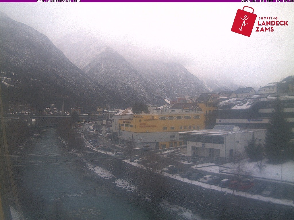 Archived image Webcam City of Landeck - River Inn