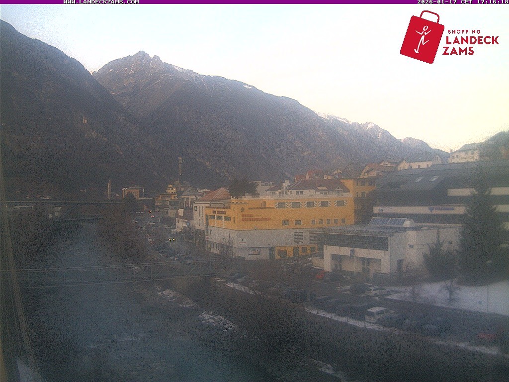 Archiv Foto Webcam Landeck: Blick auf den Inn