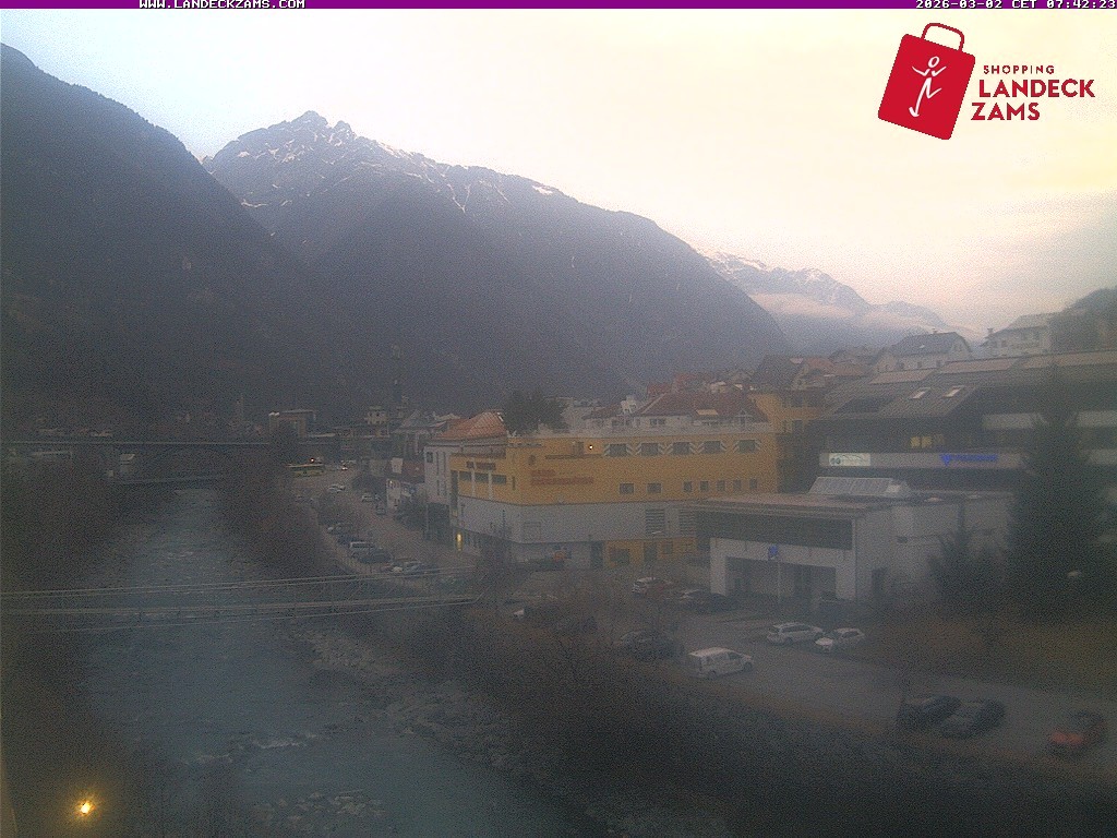 Archiv Foto Webcam Landeck: Blick auf den Inn