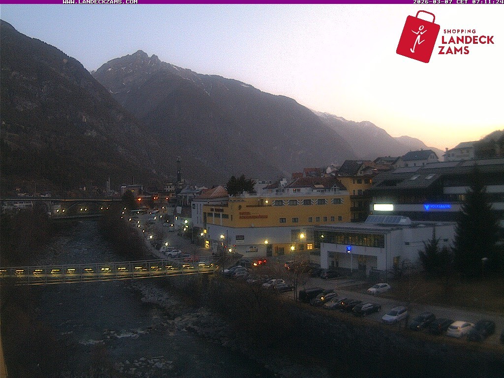 Archiv Foto Webcam Landeck: Blick auf den Inn