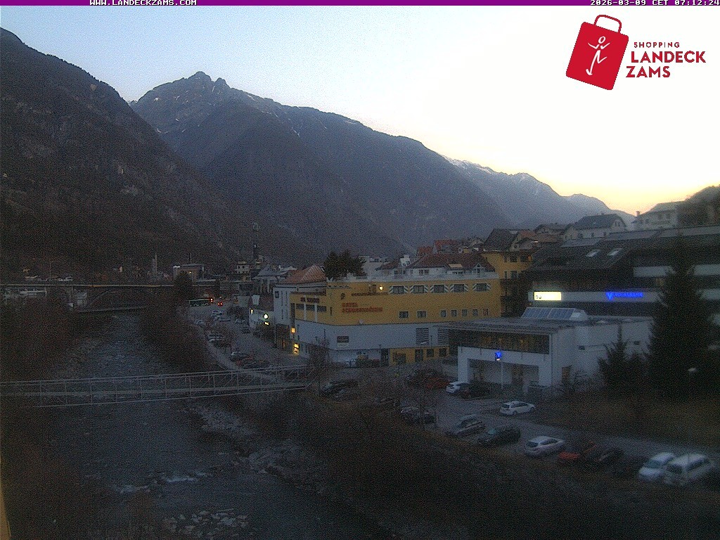 Archiv Foto Webcam Landeck: Blick auf den Inn