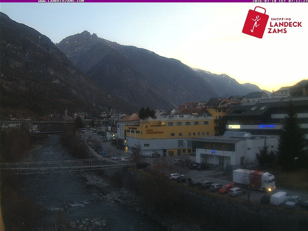 Archiv Foto Webcam Landeck: Blick auf den Inn